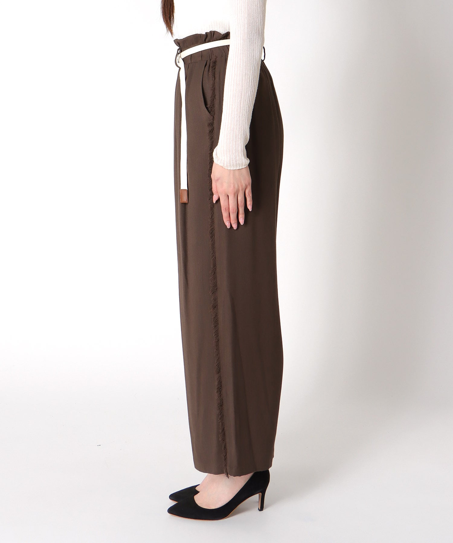 サイドフリンジベルト付パンツ