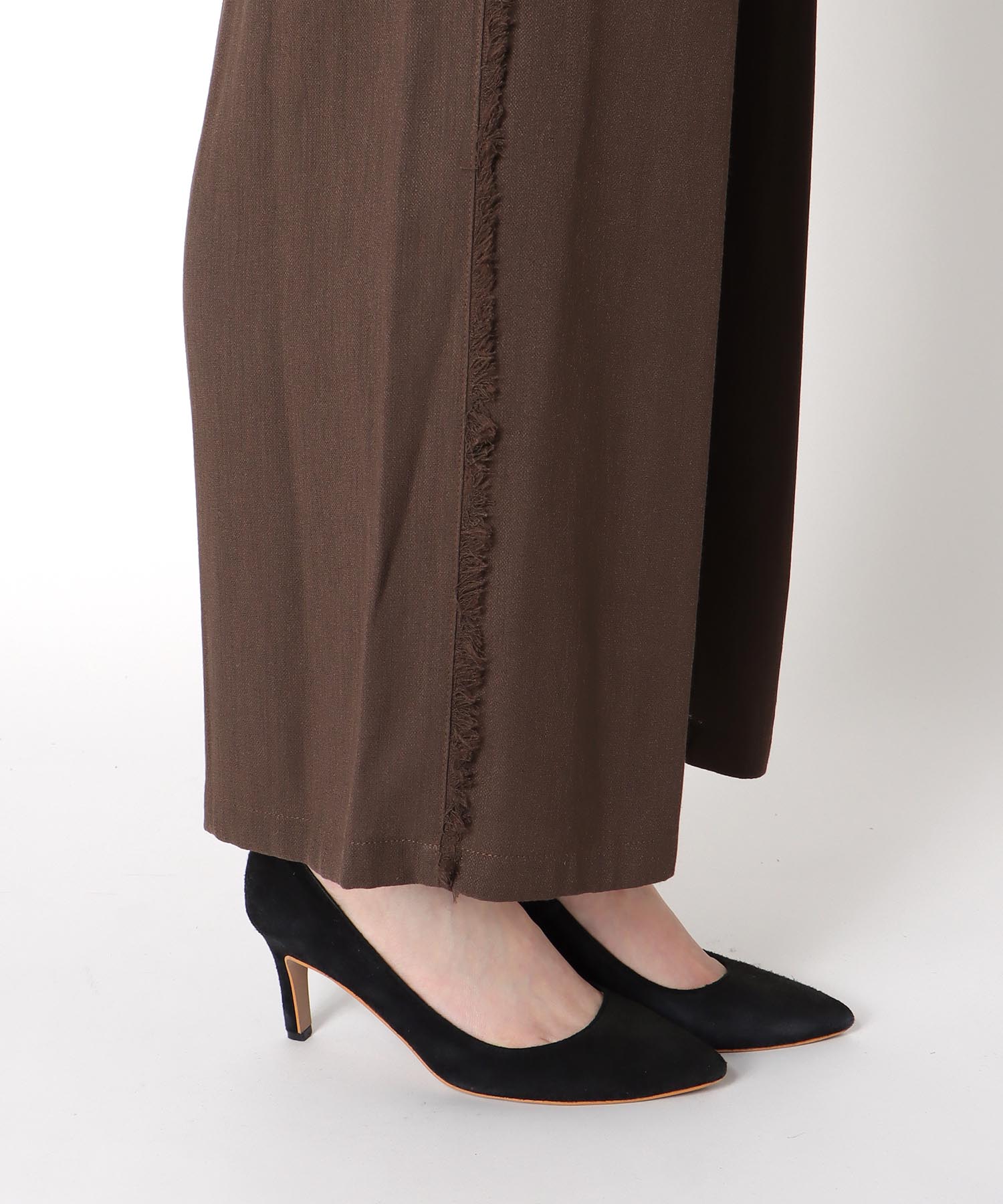 サイドフリンジベルト付パンツ