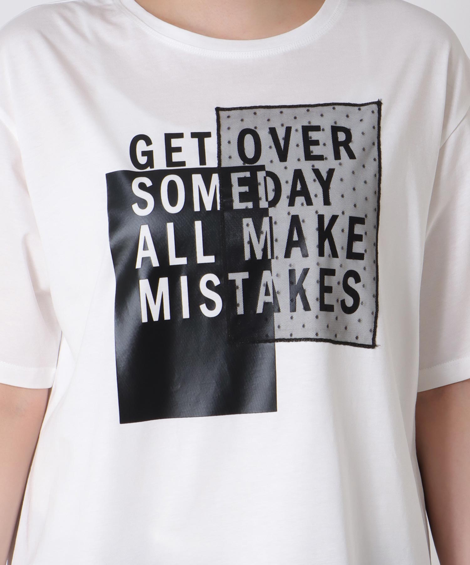 サイドファスナーロゴTシャツ