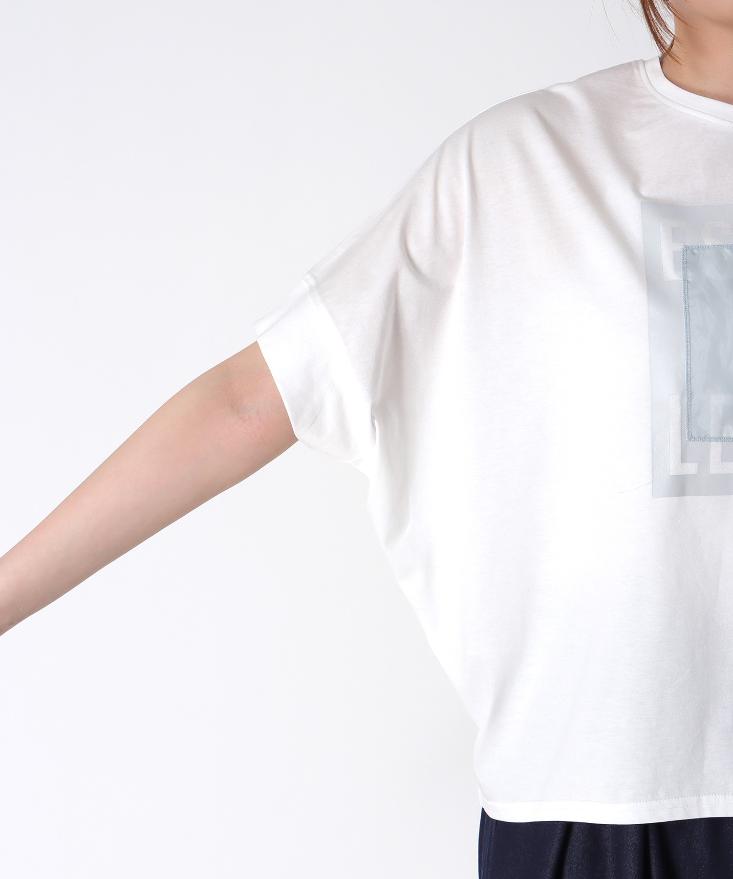 オーガンジーロゴTシャツ