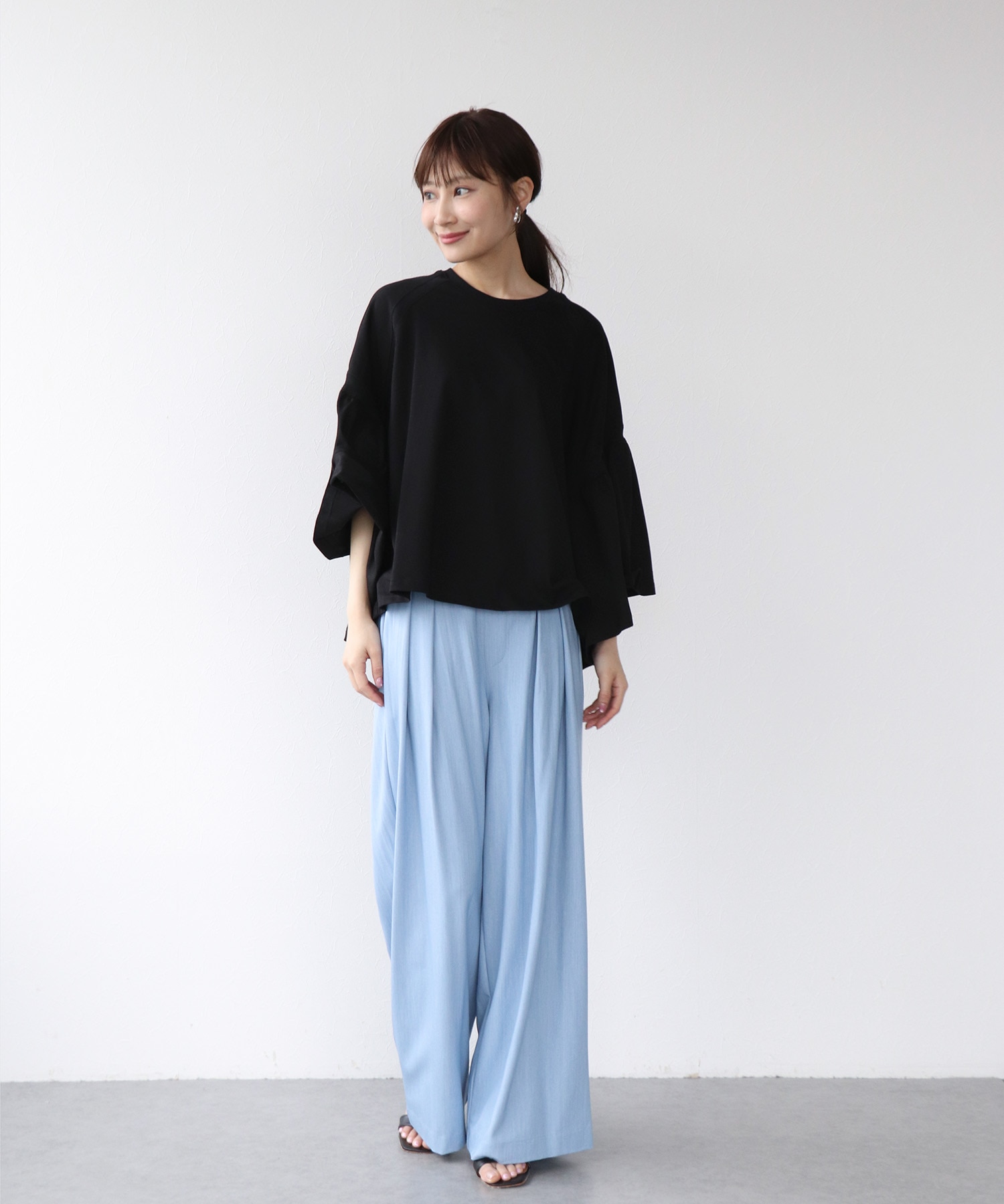 〔お家で試着〕リブ切替ギャザースリーブトップス