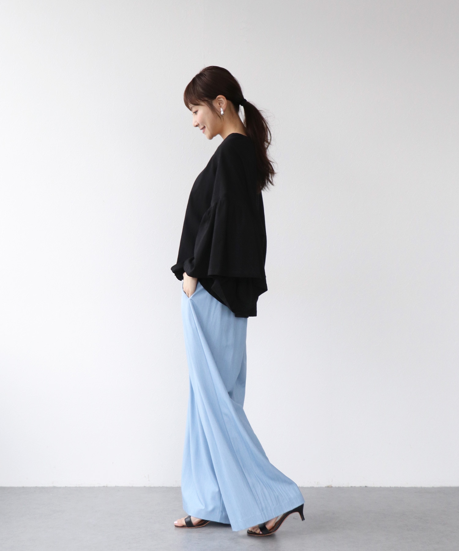 〔お家で試着〕リブ切替ギャザースリーブトップス