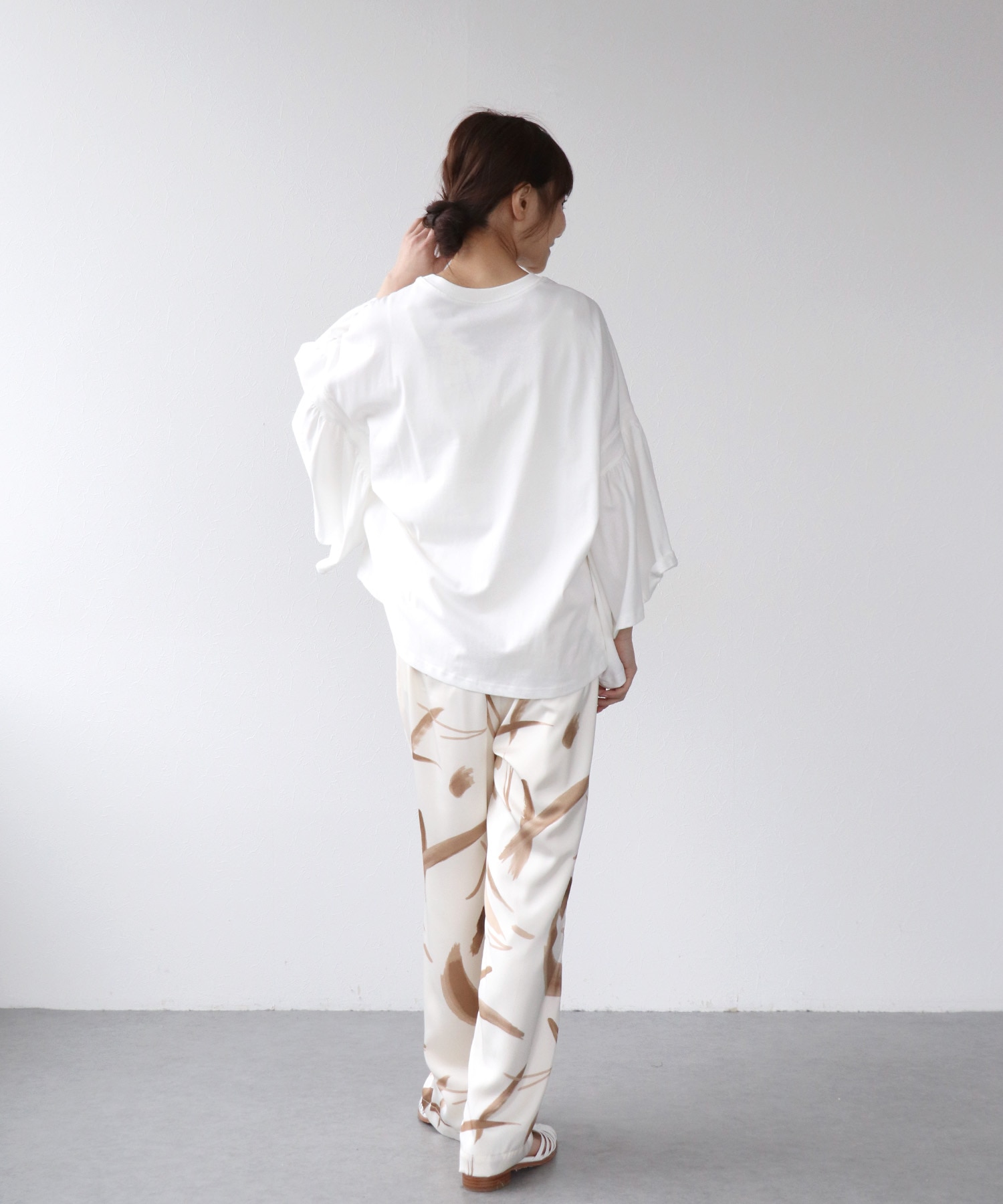 〔お家で試着〕リブ切替ギャザースリーブトップス