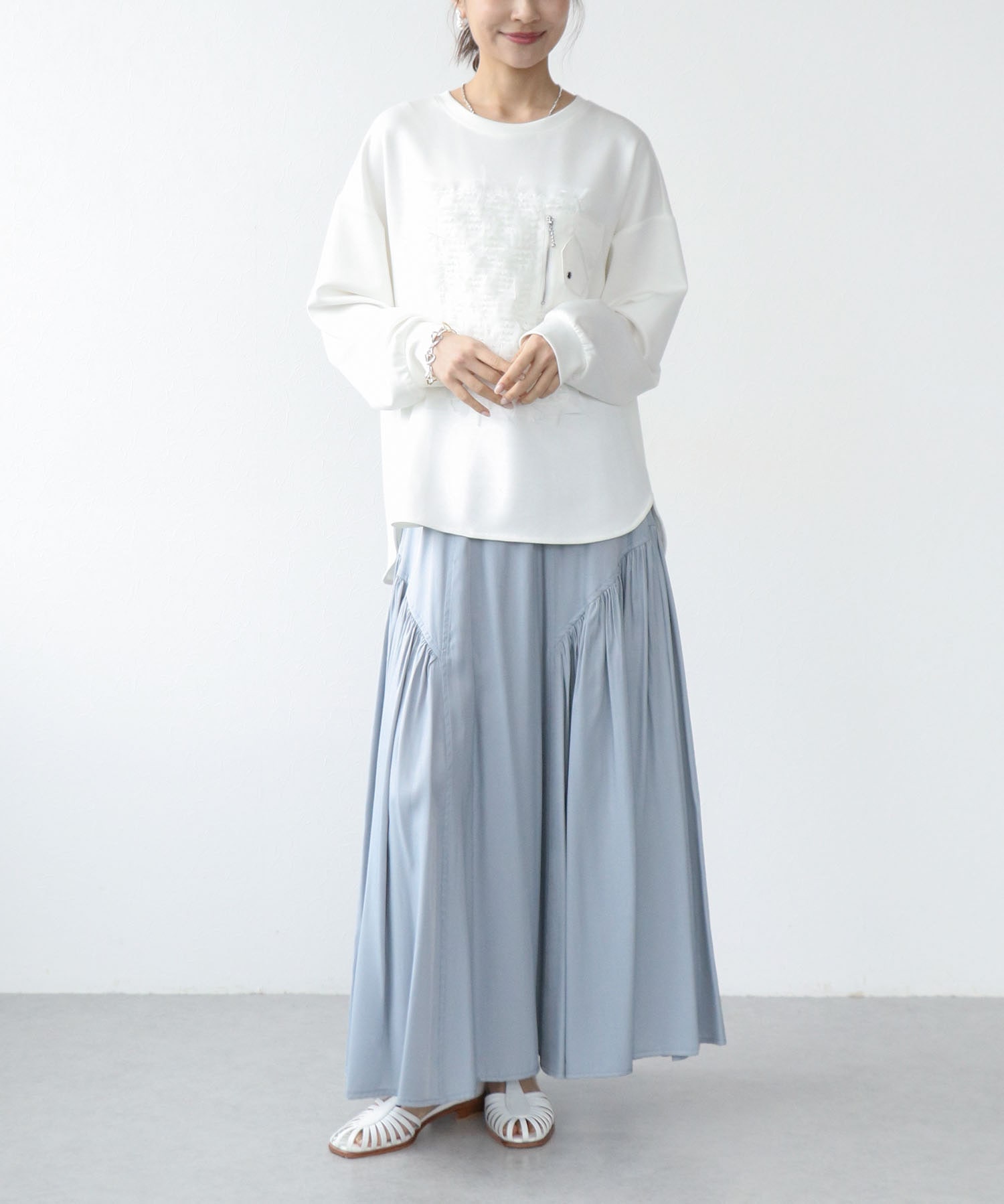 ソフトダンボールレース付ロンT