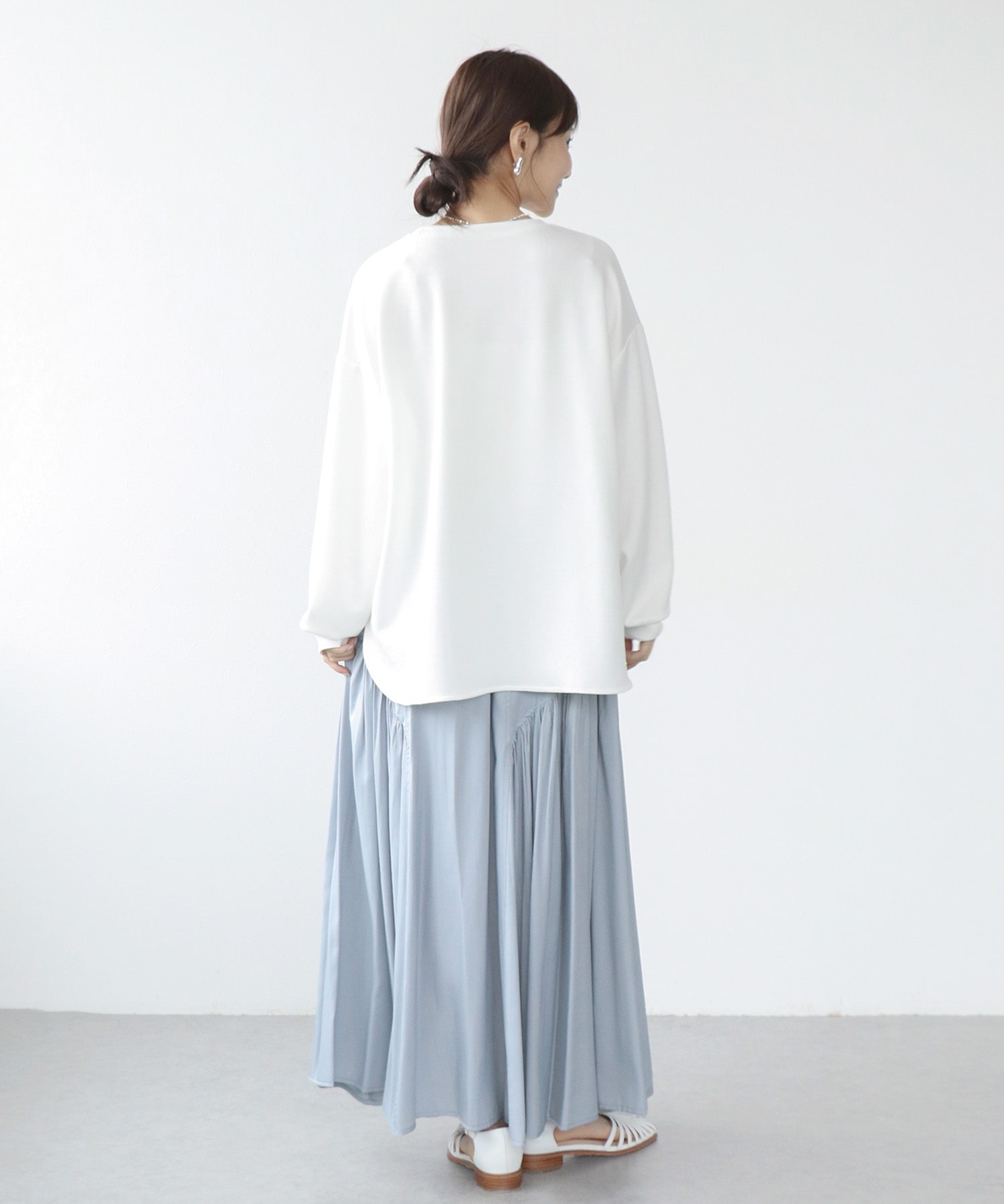 ソフトダンボールレース付ロンT