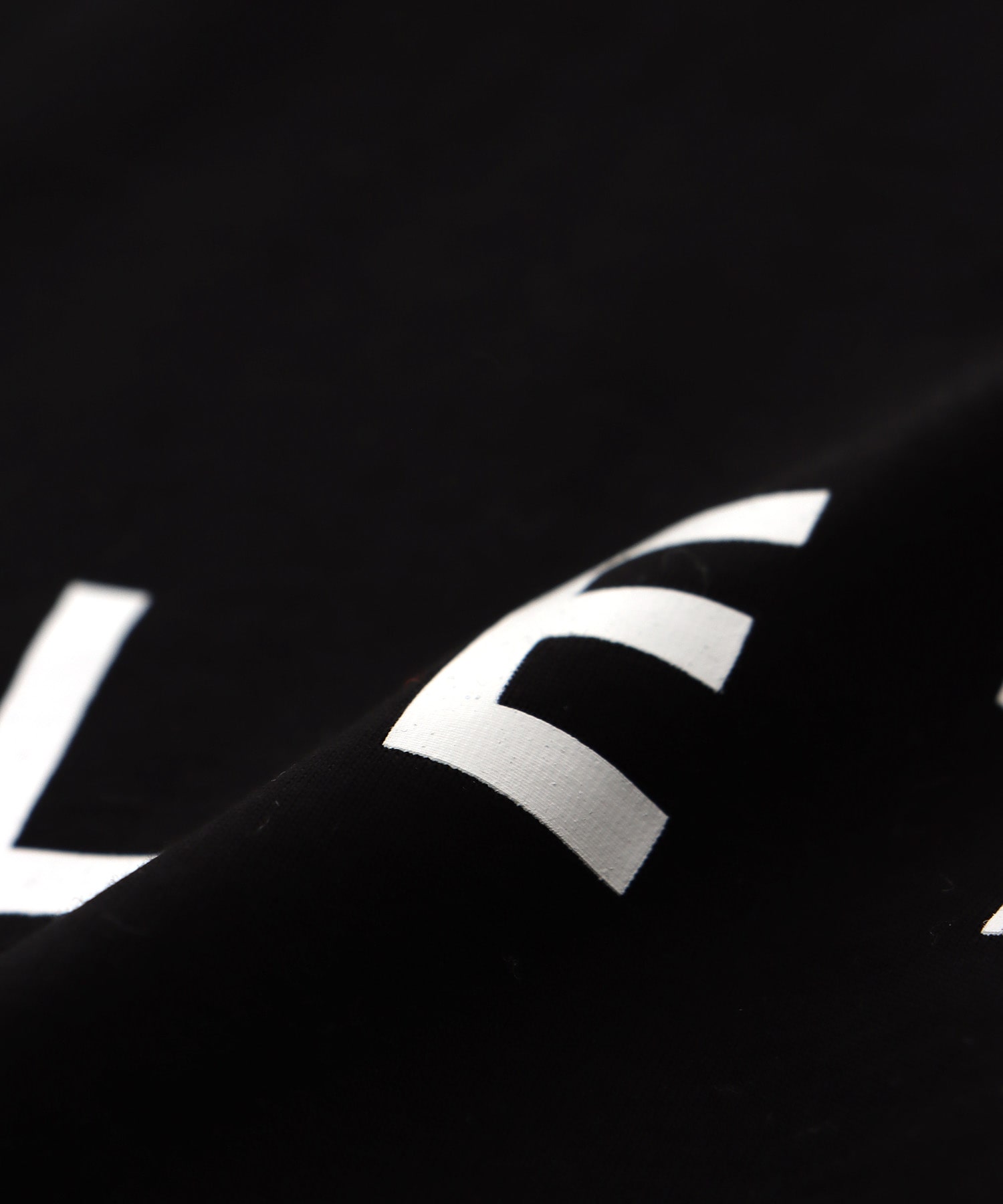 フリルスリーブロゴTシャツ