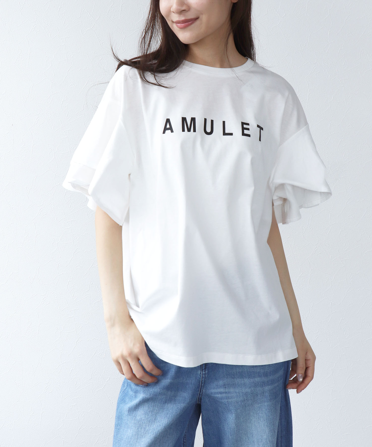 フリルスリーブロゴTシャツ