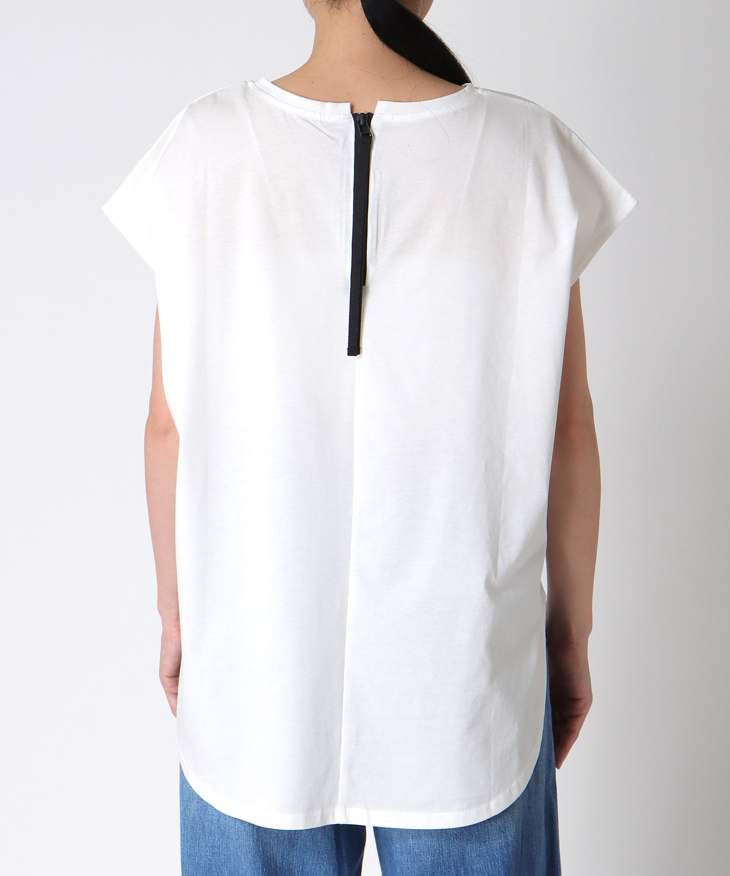 ハートロゴTシャツ