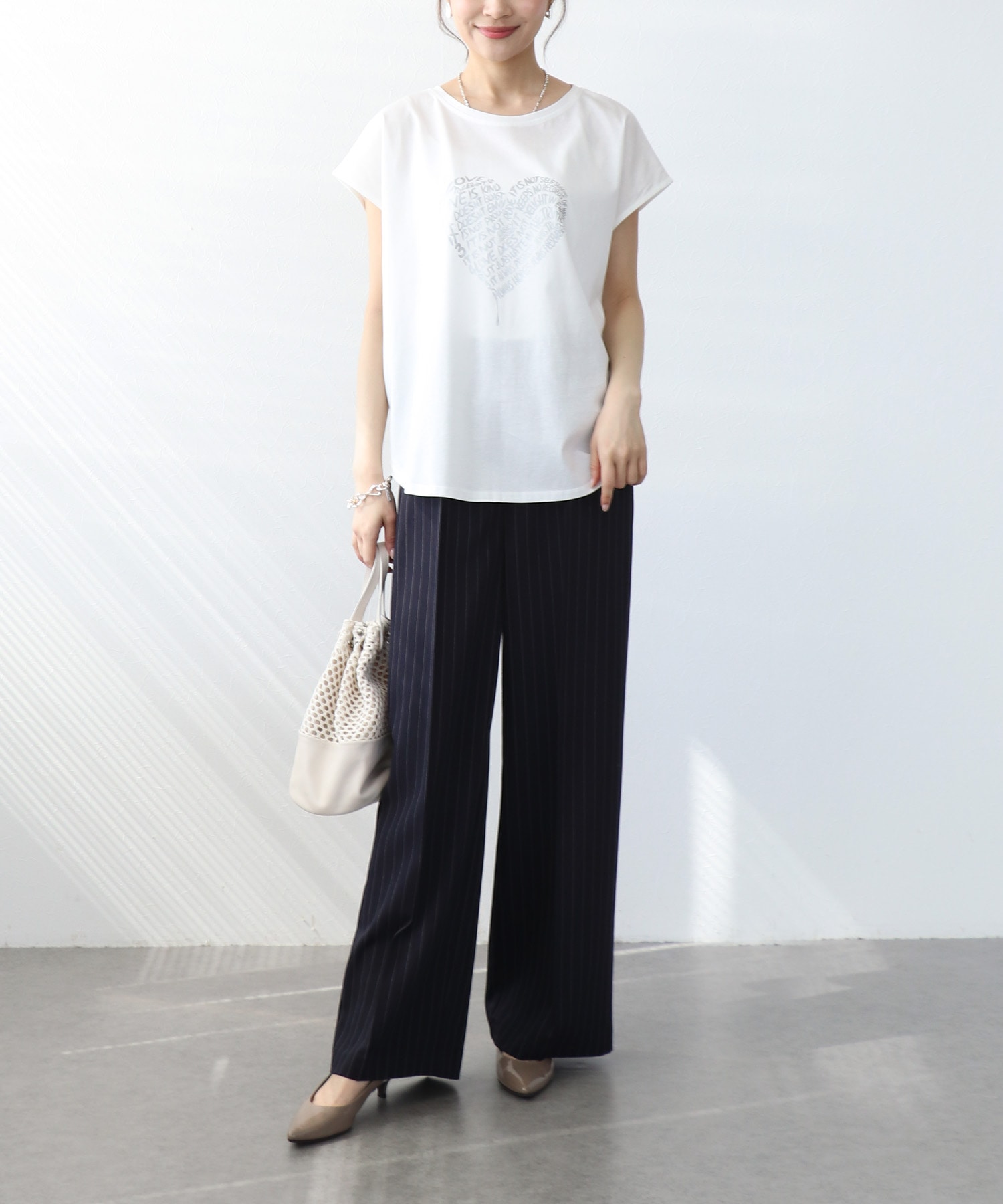 ハートロゴTシャツ