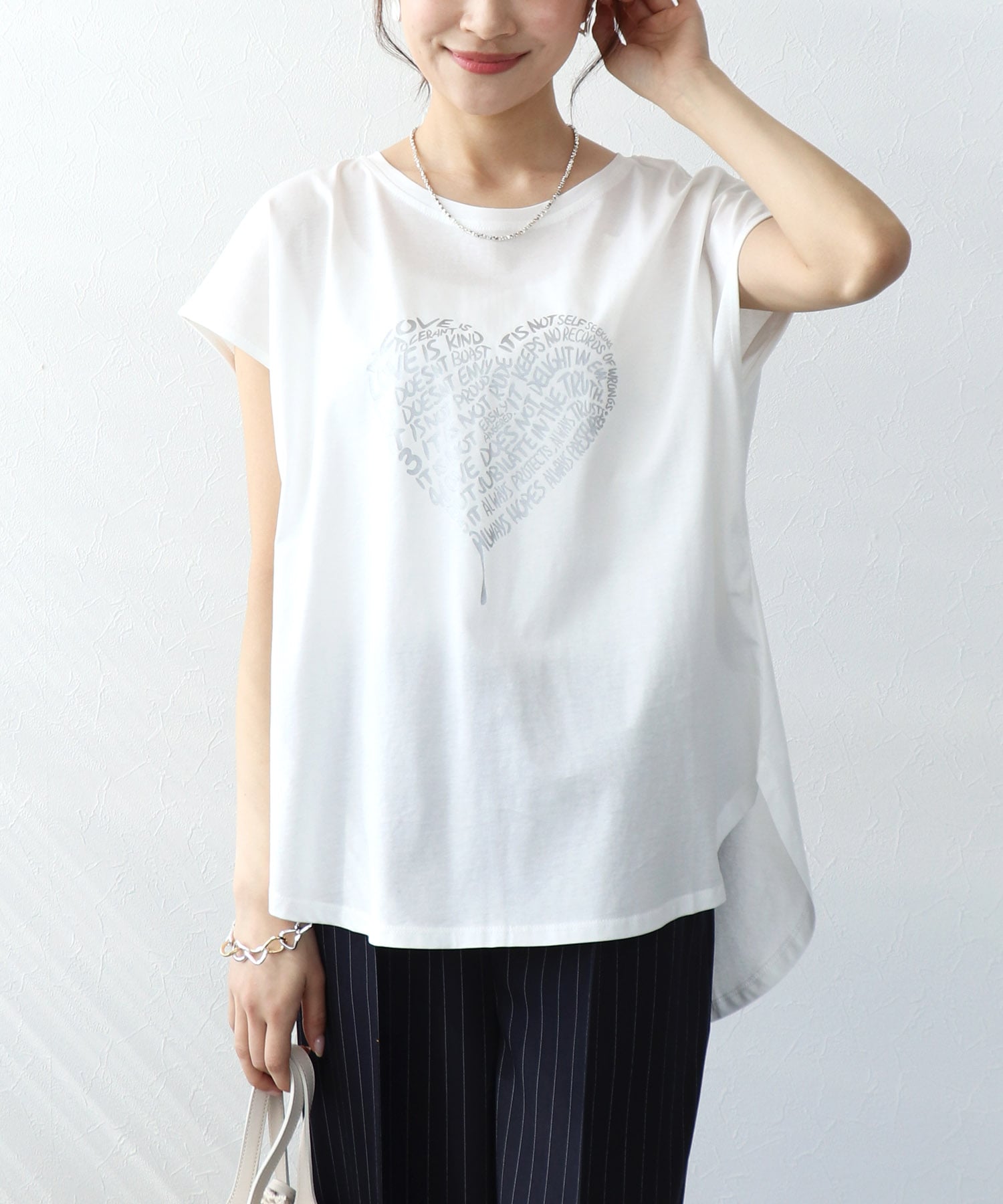 ハートロゴTシャツ