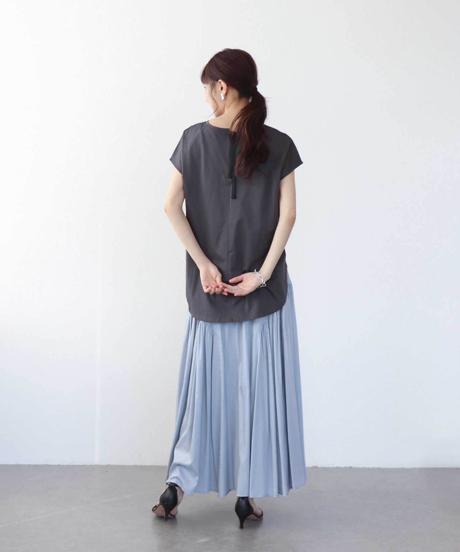 ハートロゴTシャツ