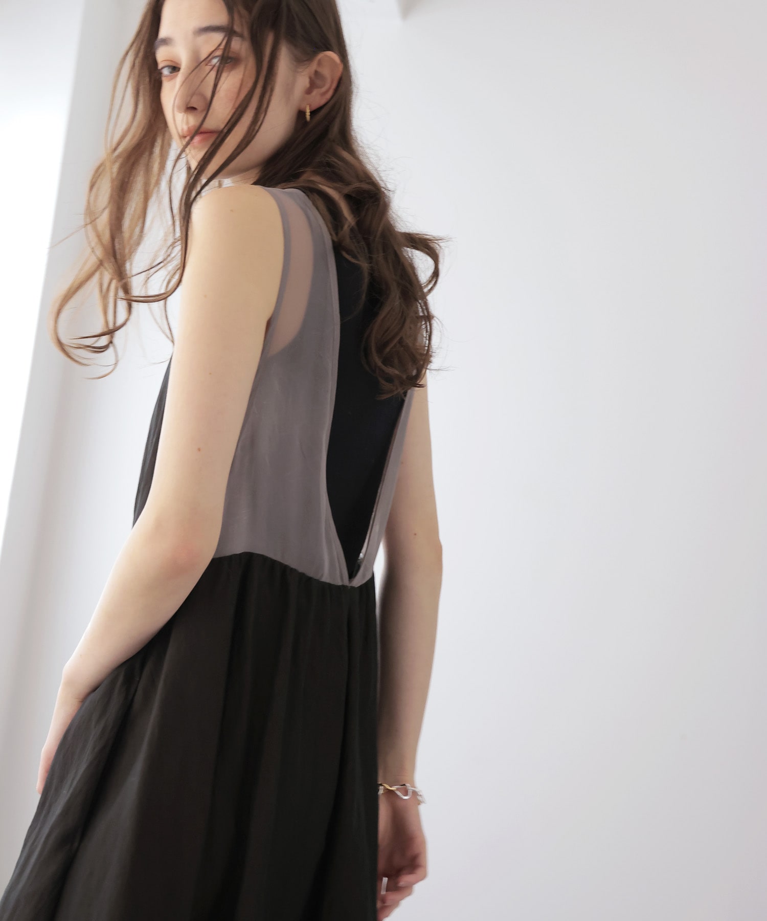 前後2wayノースリーブワンピース