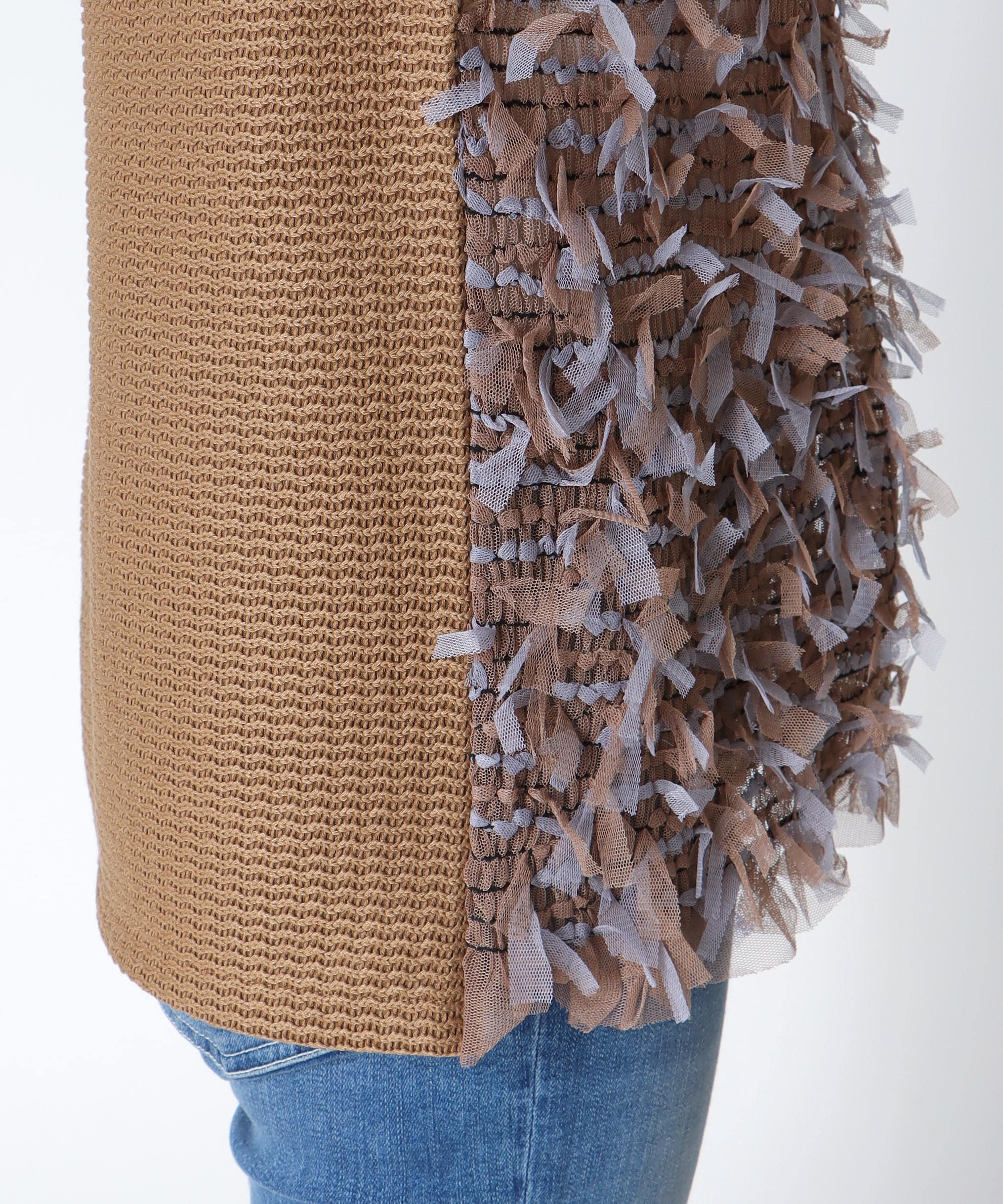 チュールレースベスト