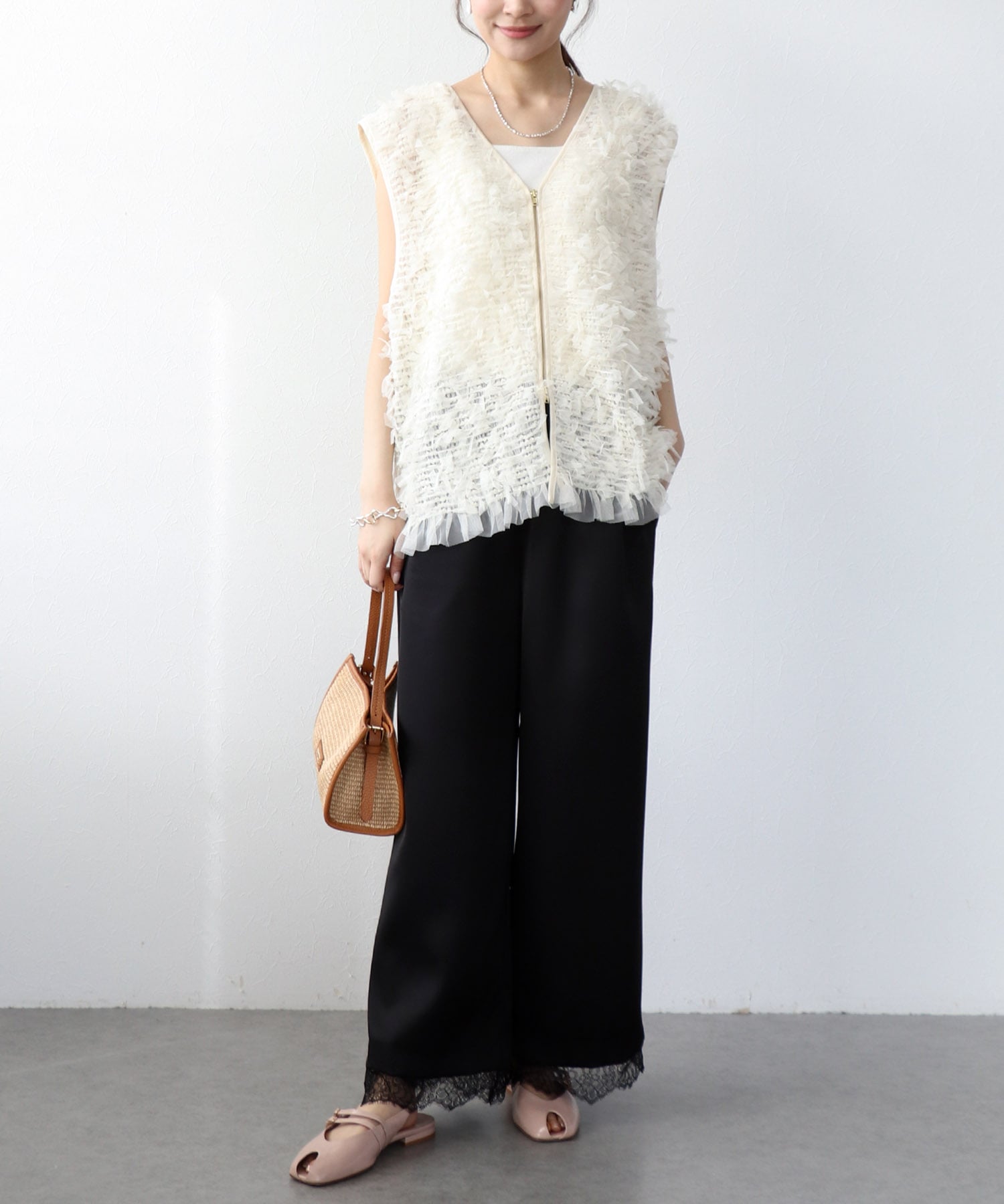 チュールレースベスト