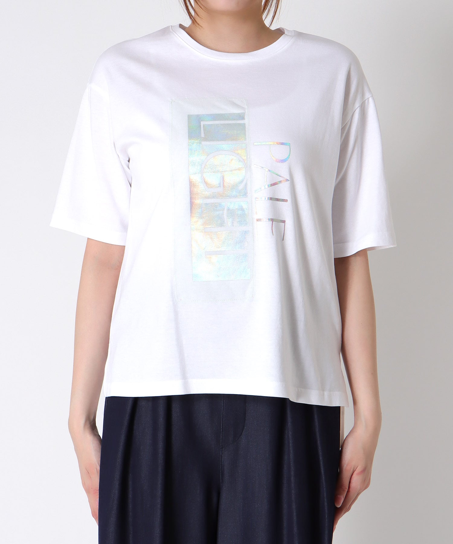メタリックプリントTシャツ