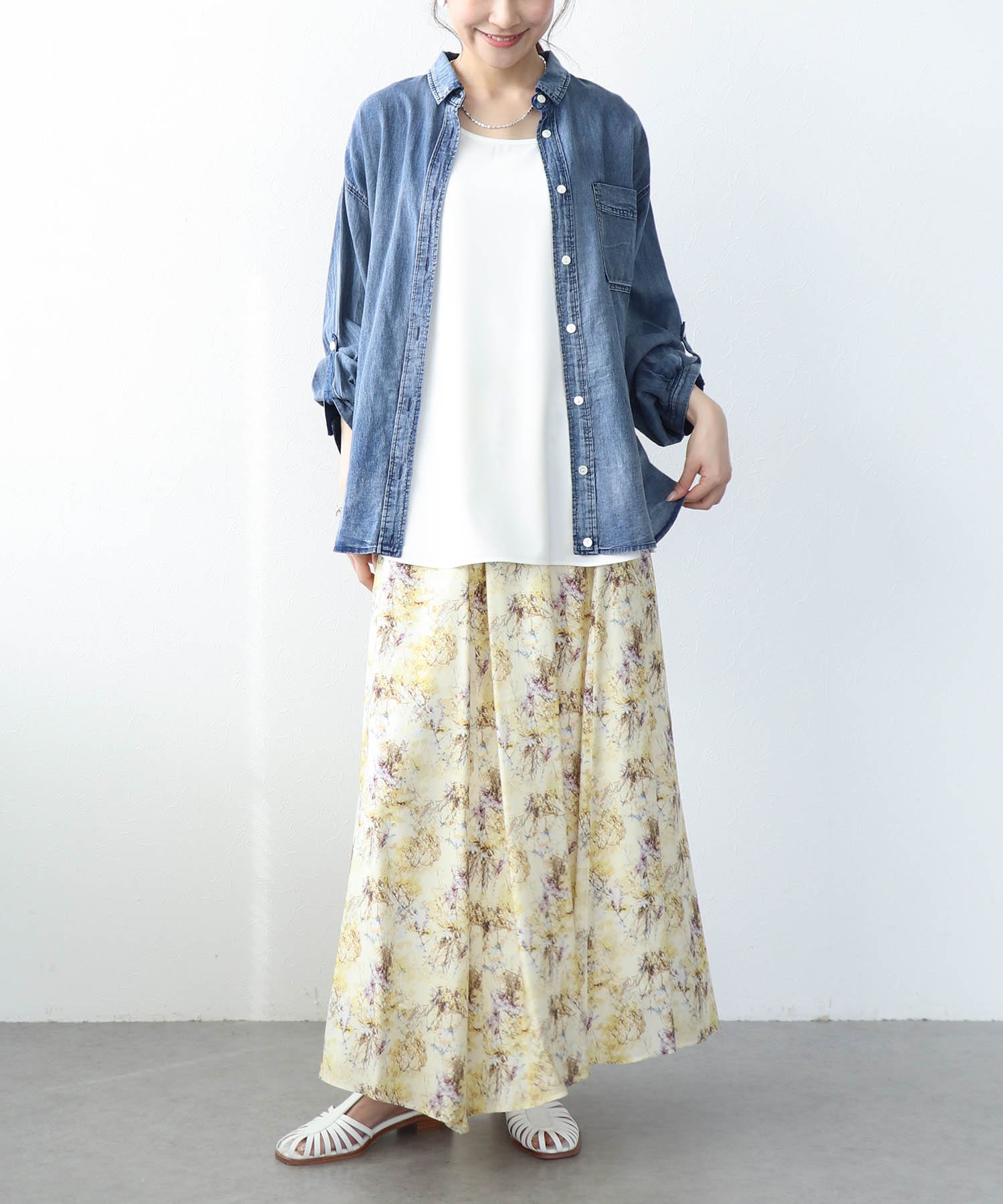 デニム風加工シャツ