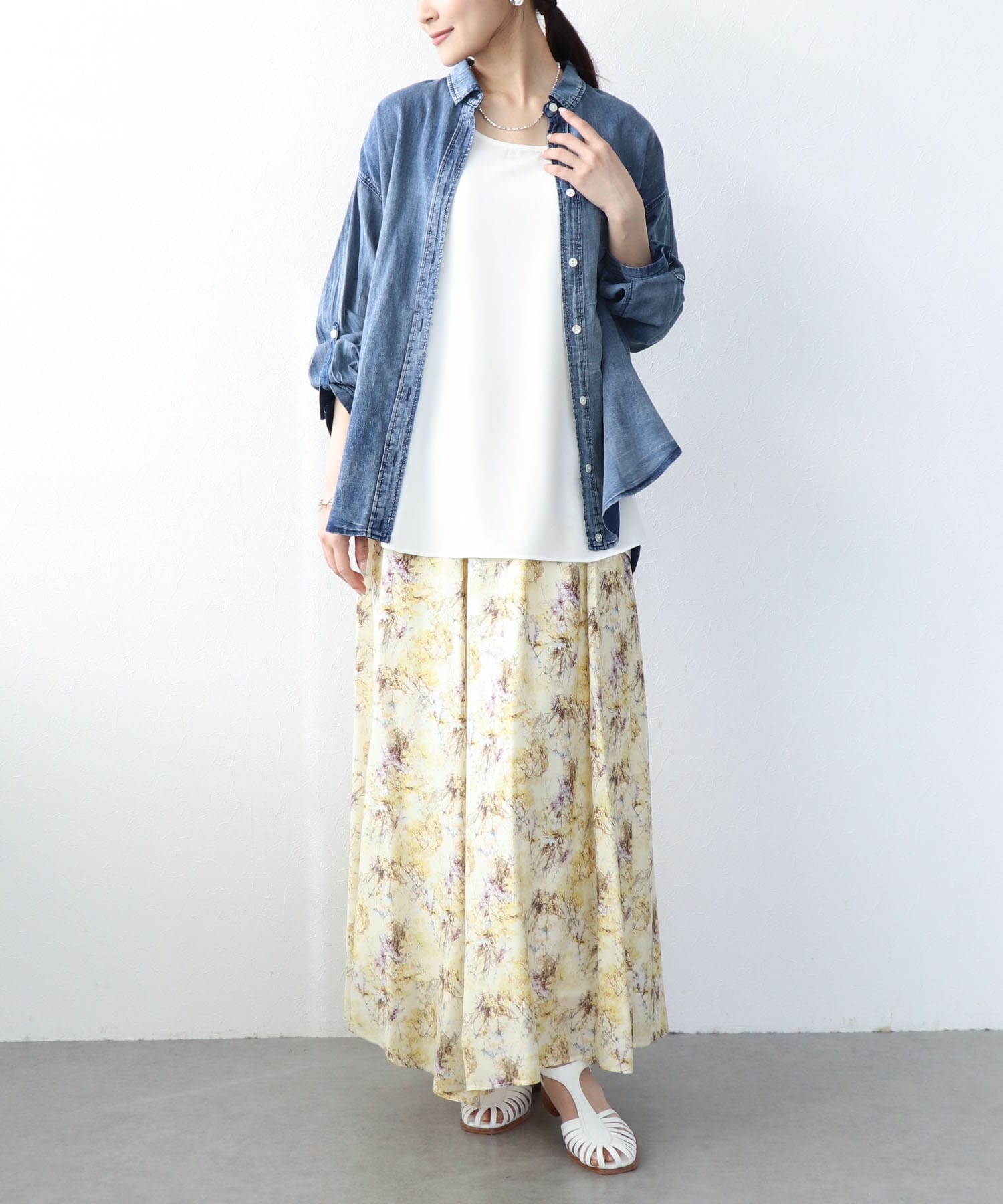 デニム風加工シャツ