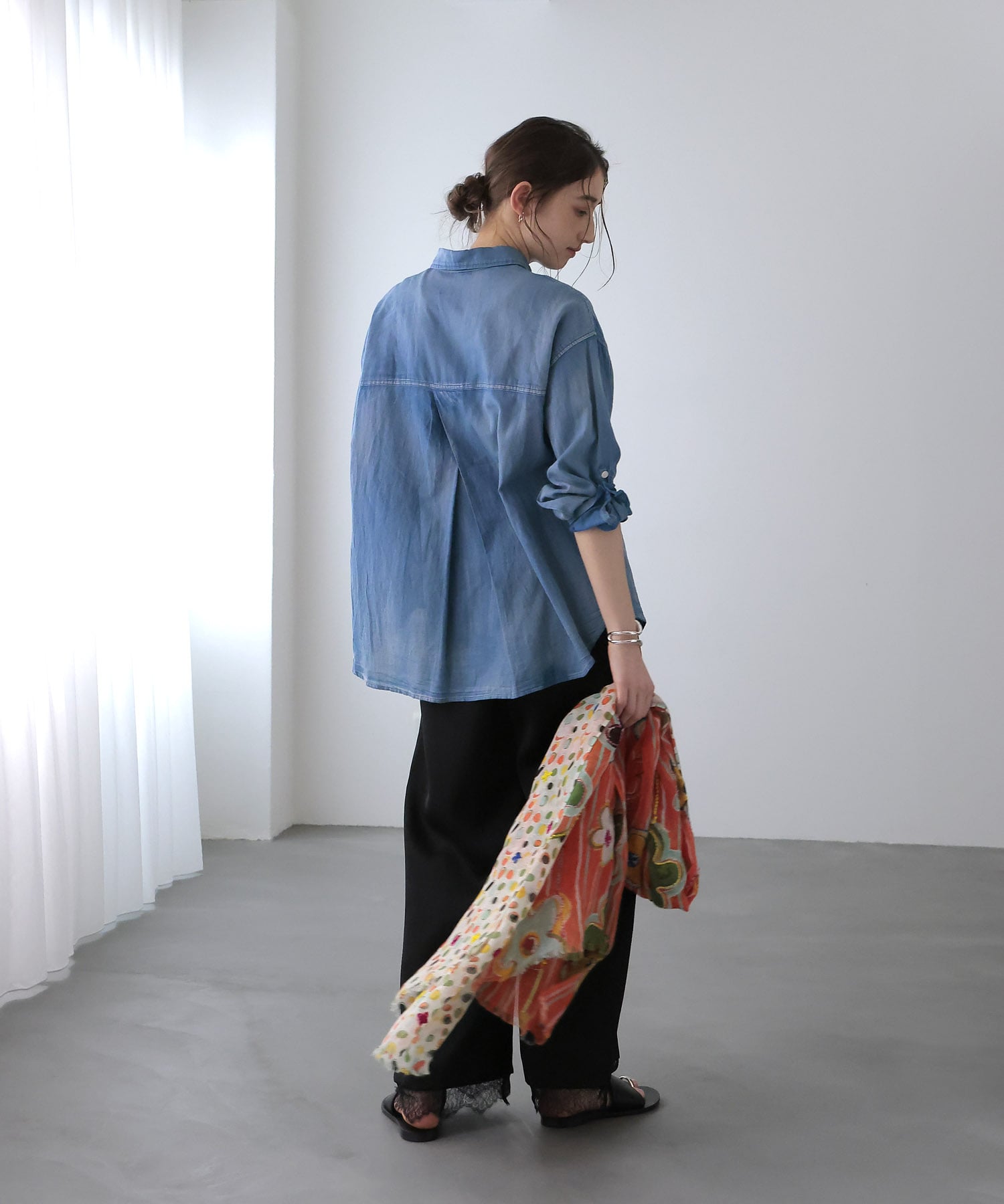 デニム風加工シャツ