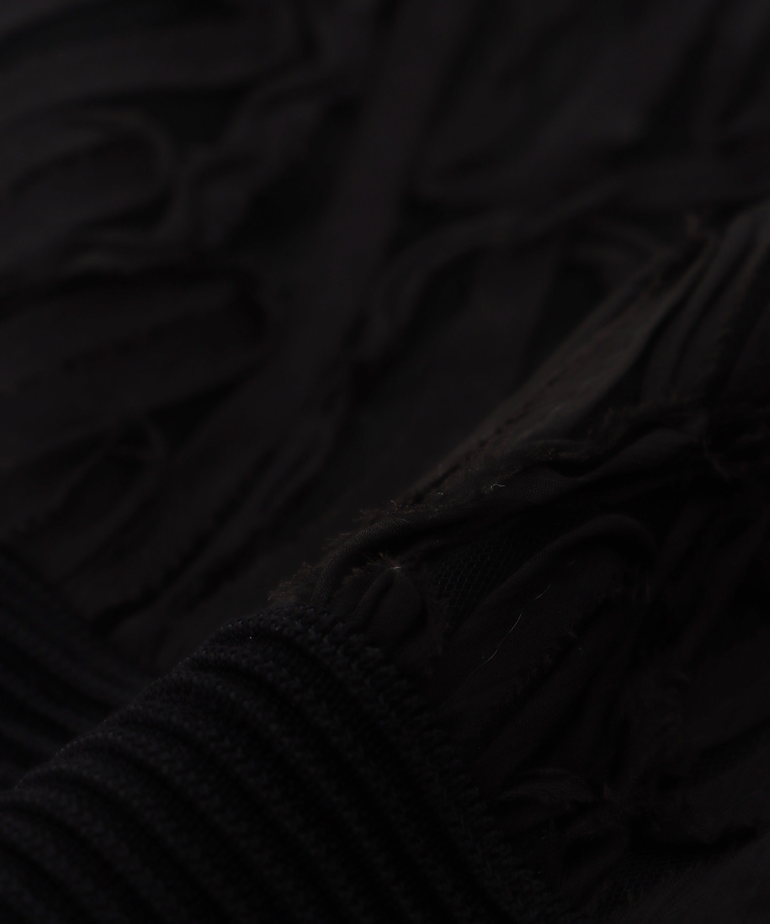 コード刺繍レースカーディガン