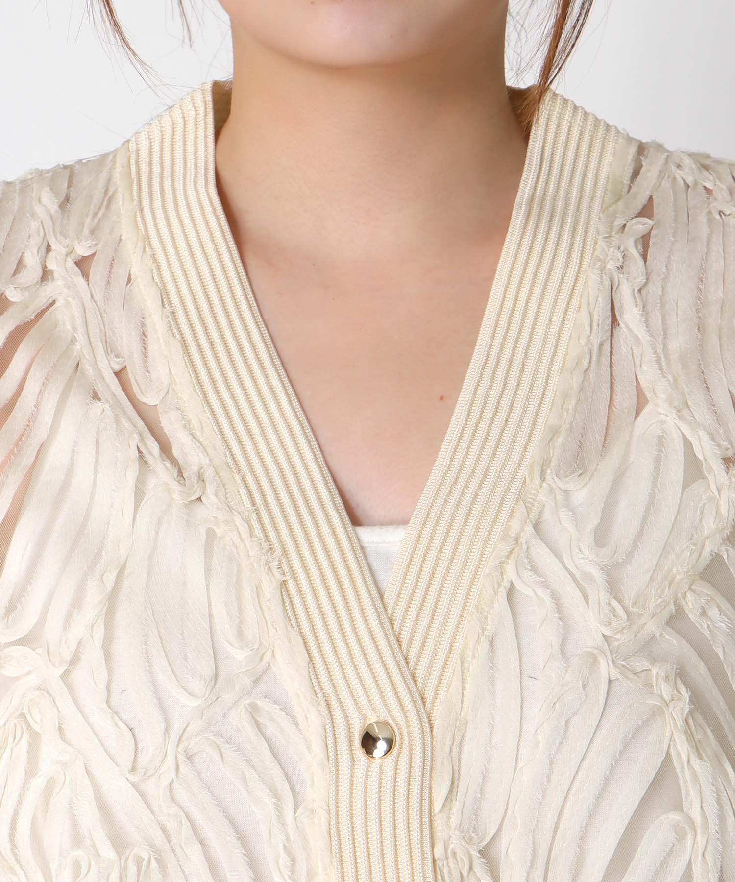 コード刺繍レースカーディガン