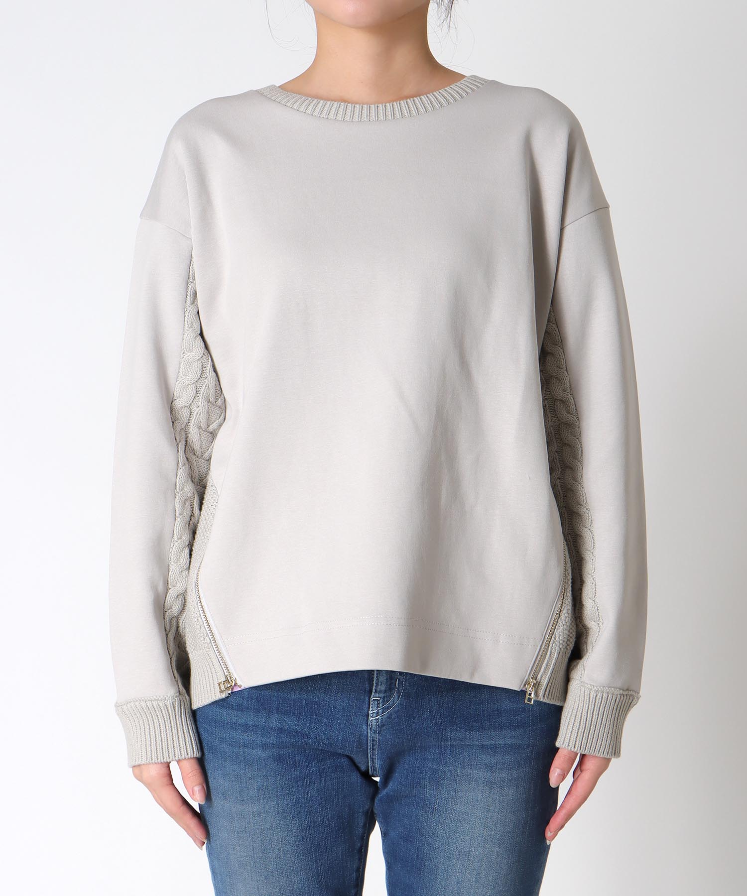 ケーブルドッキングプルオーバー