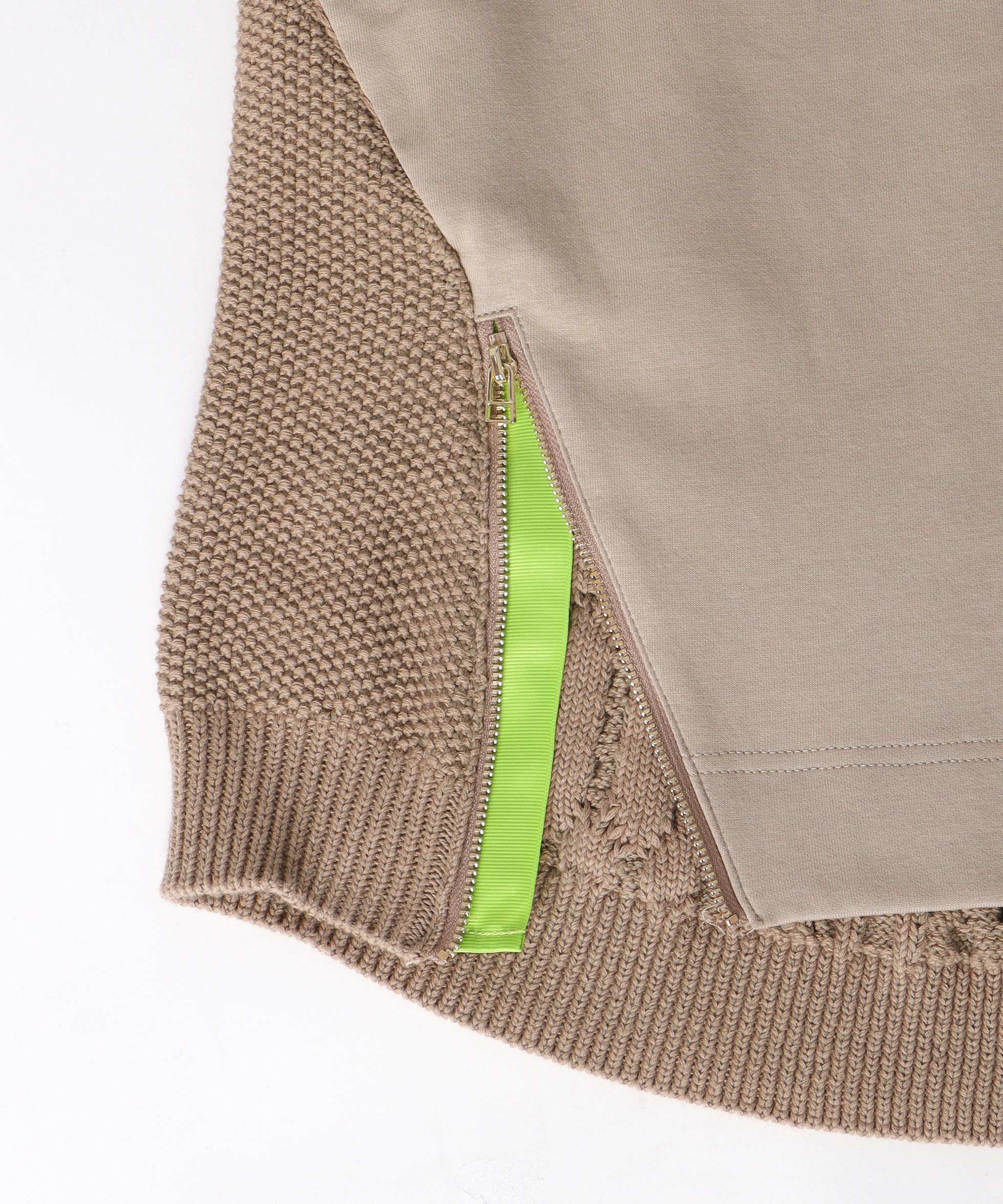 ケーブルドッキングプルオーバー