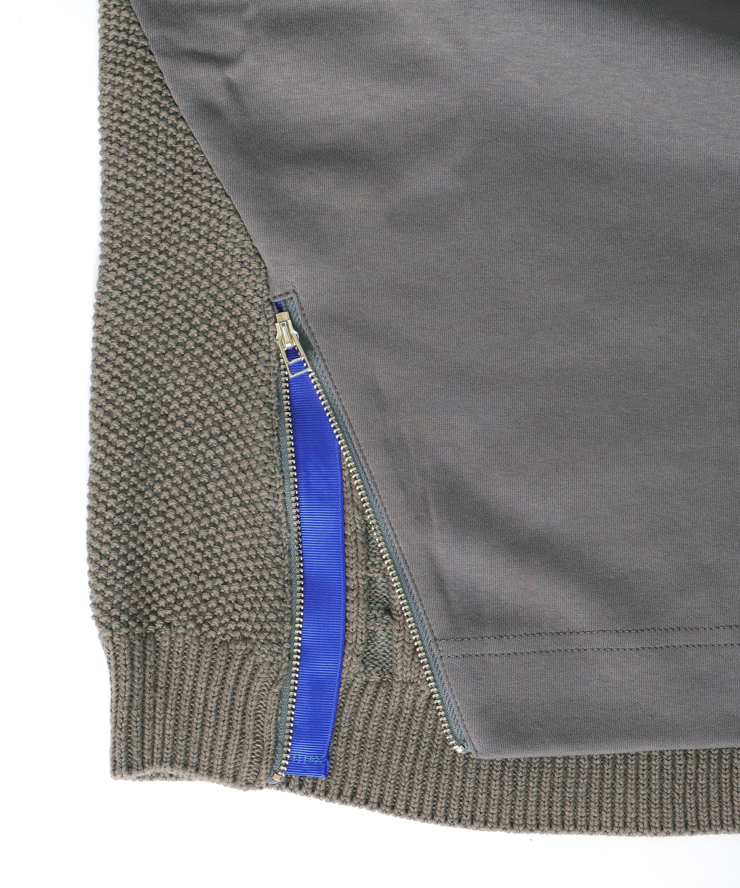 ケーブルドッキングプルオーバー