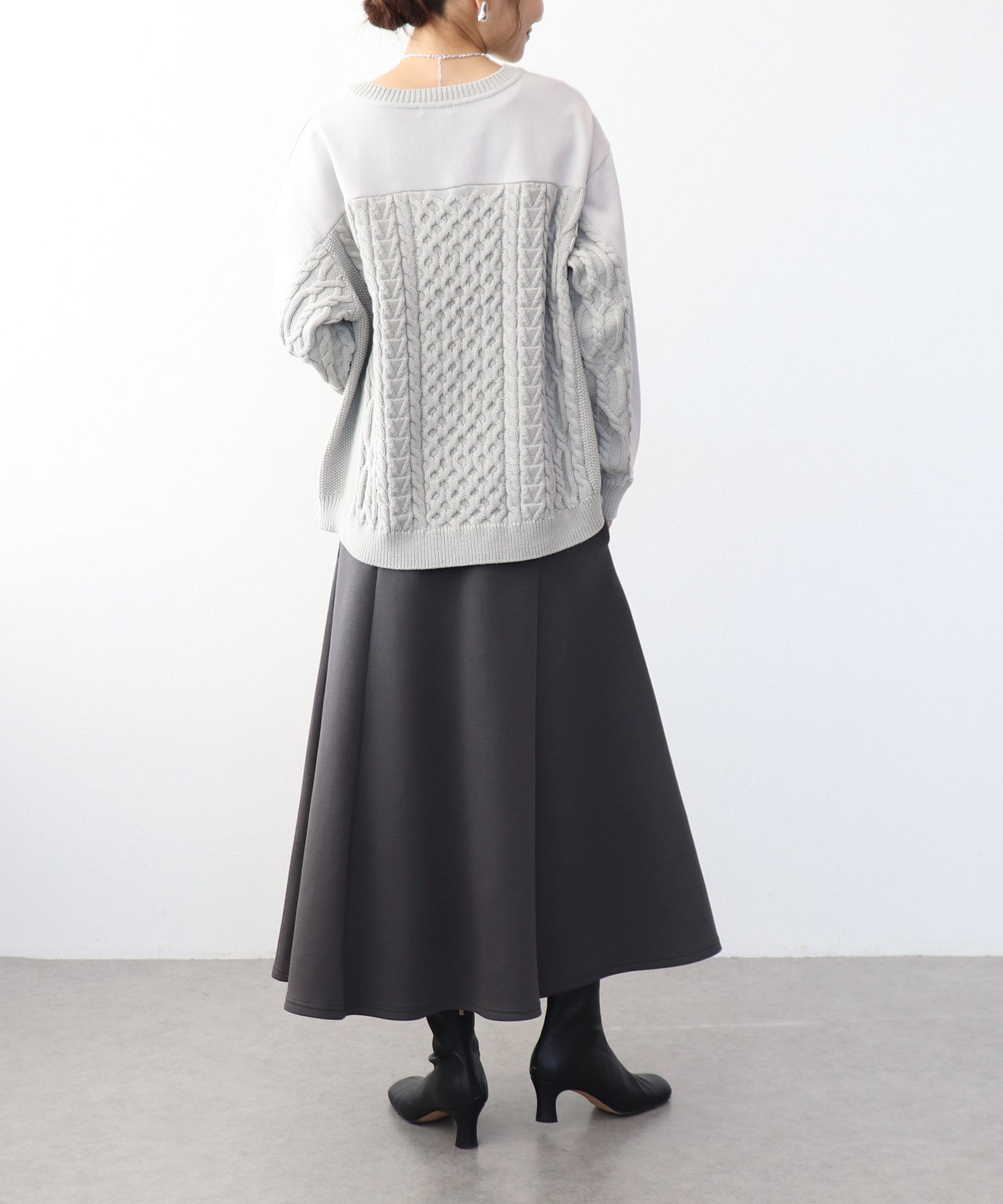 ケーブルドッキングプルオーバー