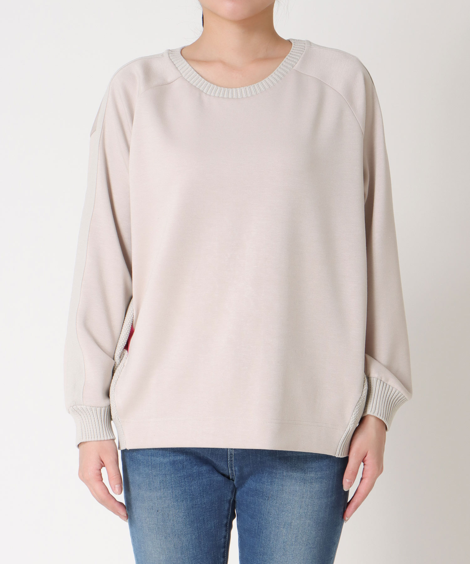 カットソー×ケーブルトップス