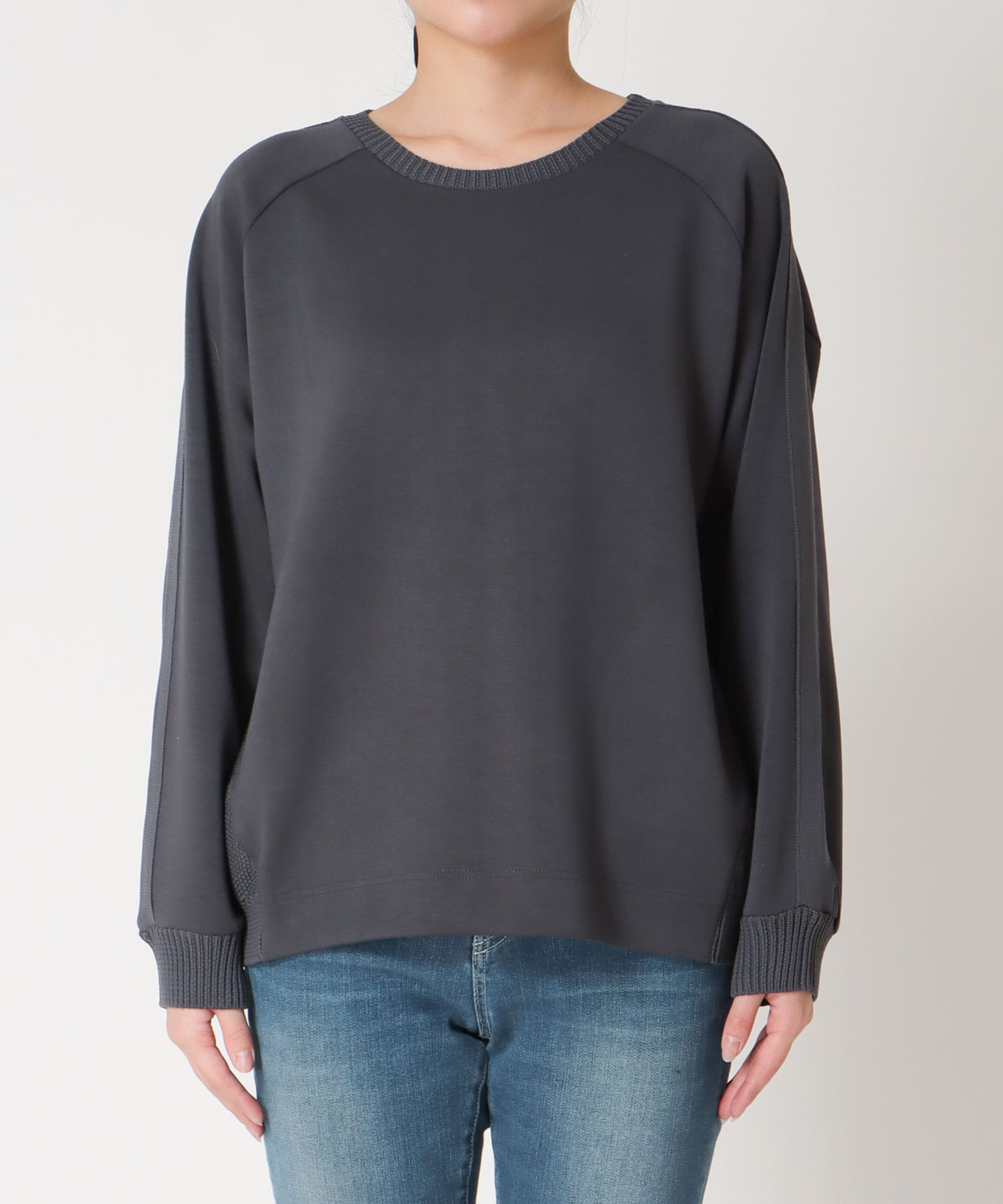 カットソー×ケーブルトップス