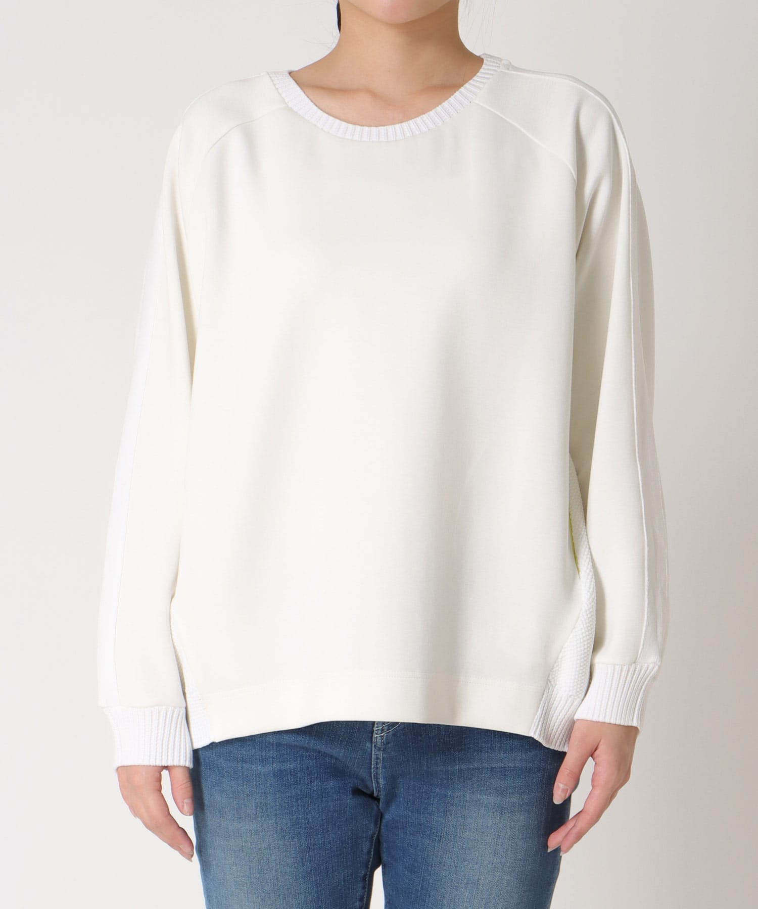 カットソー×ケーブルトップス