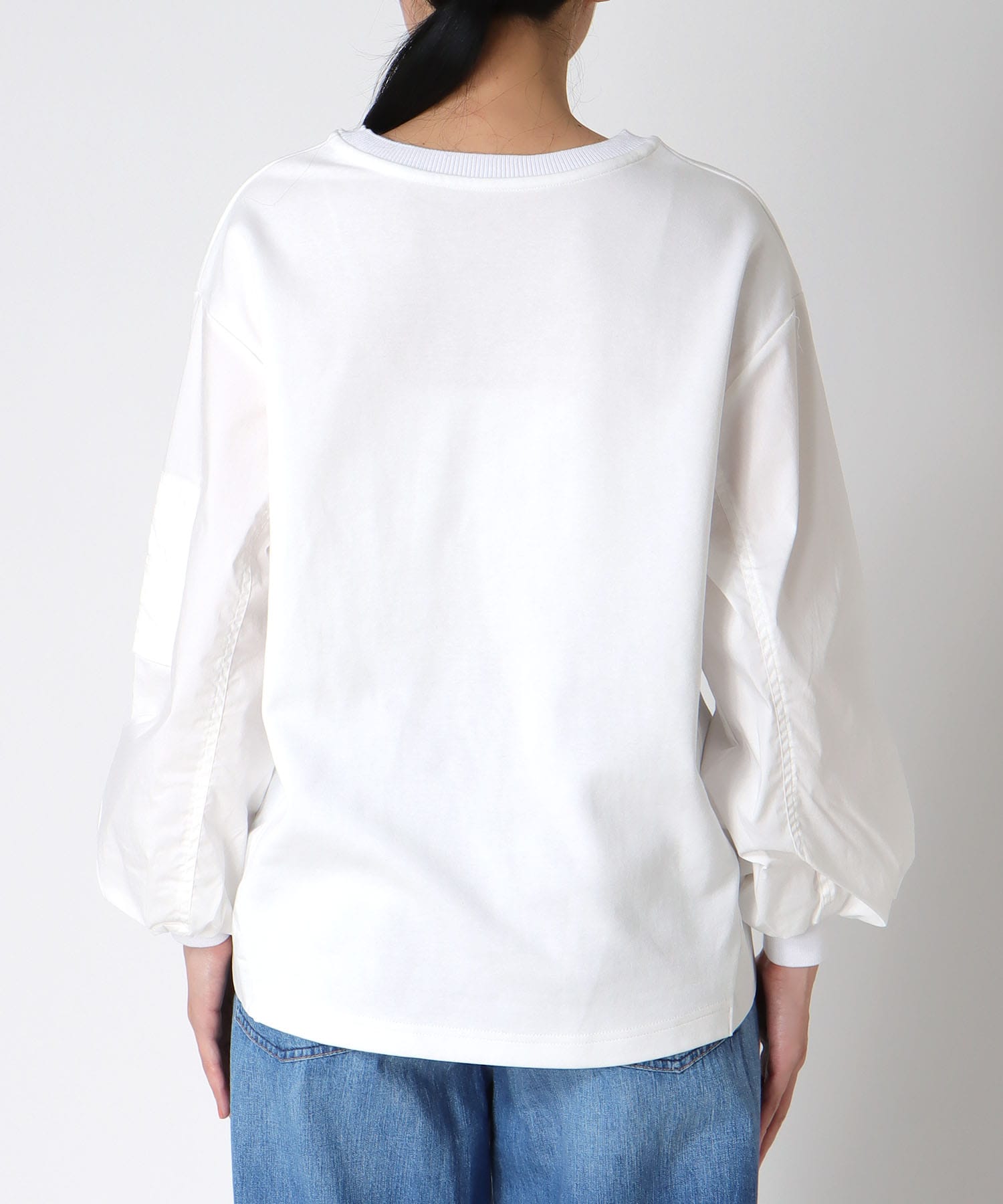 袖ドッキングダンボールトップス