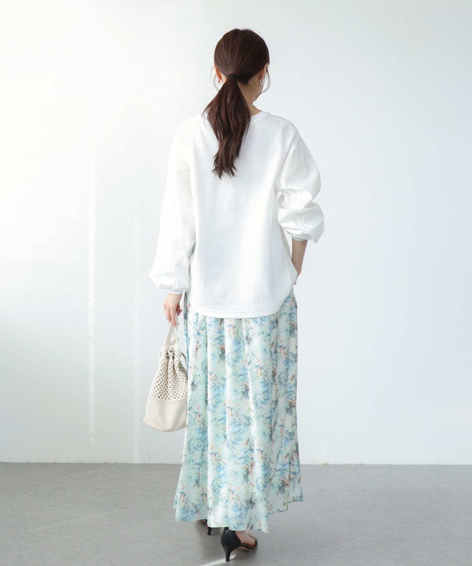 袖ドッキングダンボールトップス