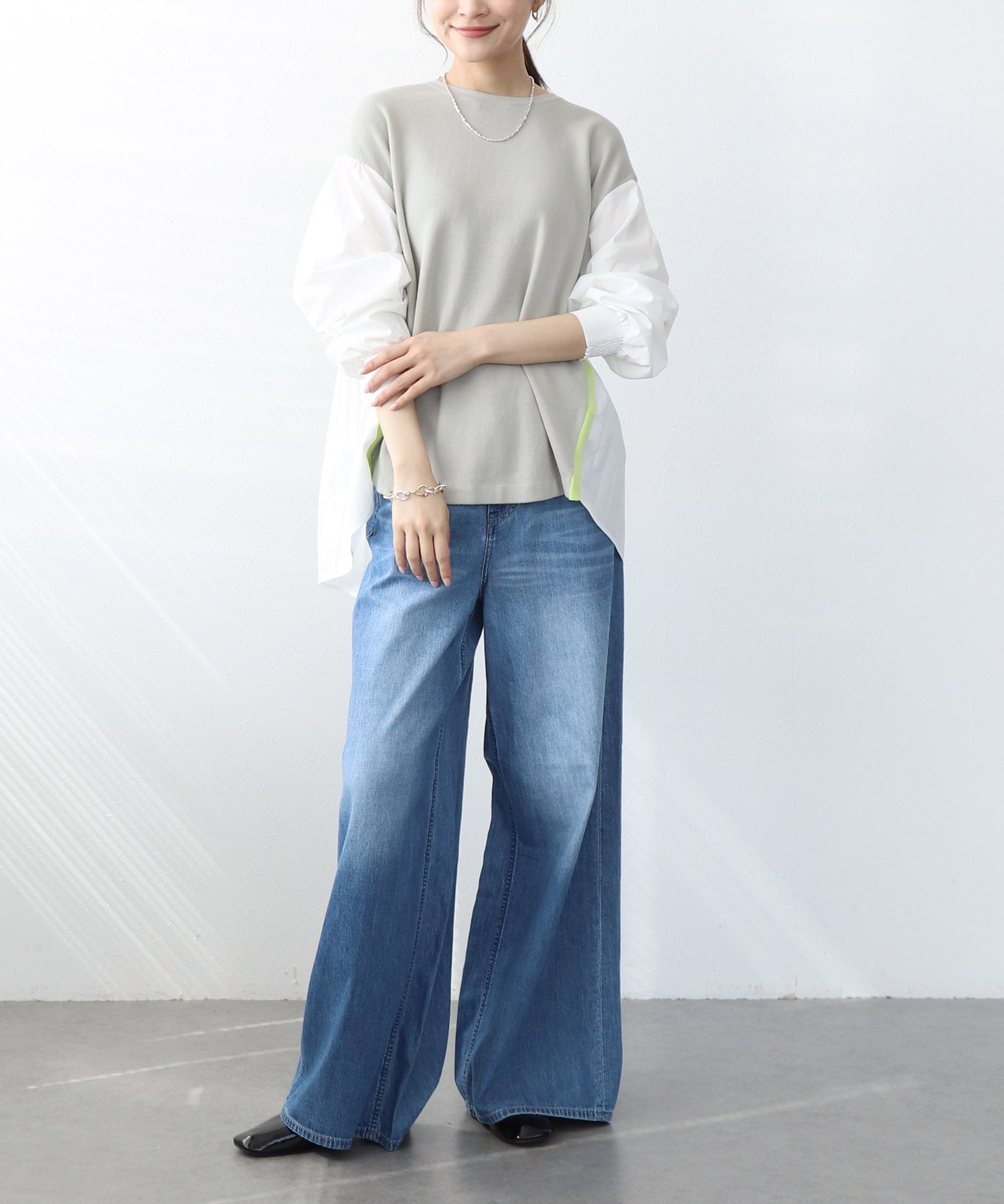 バックプリーツドッキングニット