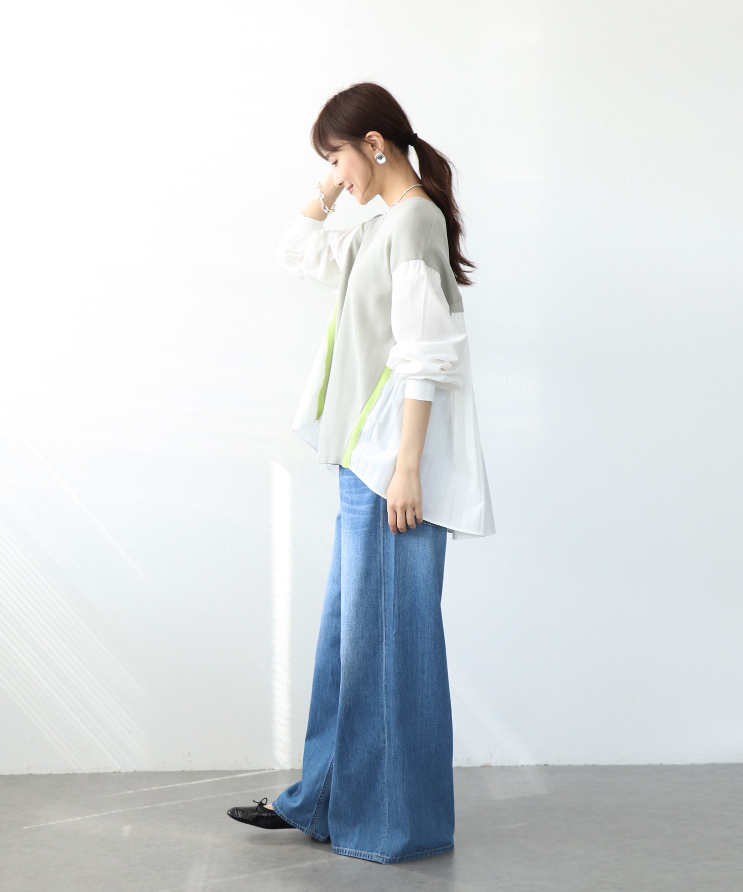 バックプリーツドッキングニット