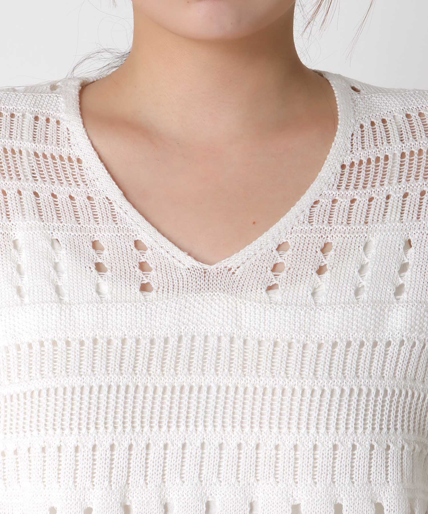 透かし柄袖リボントップス