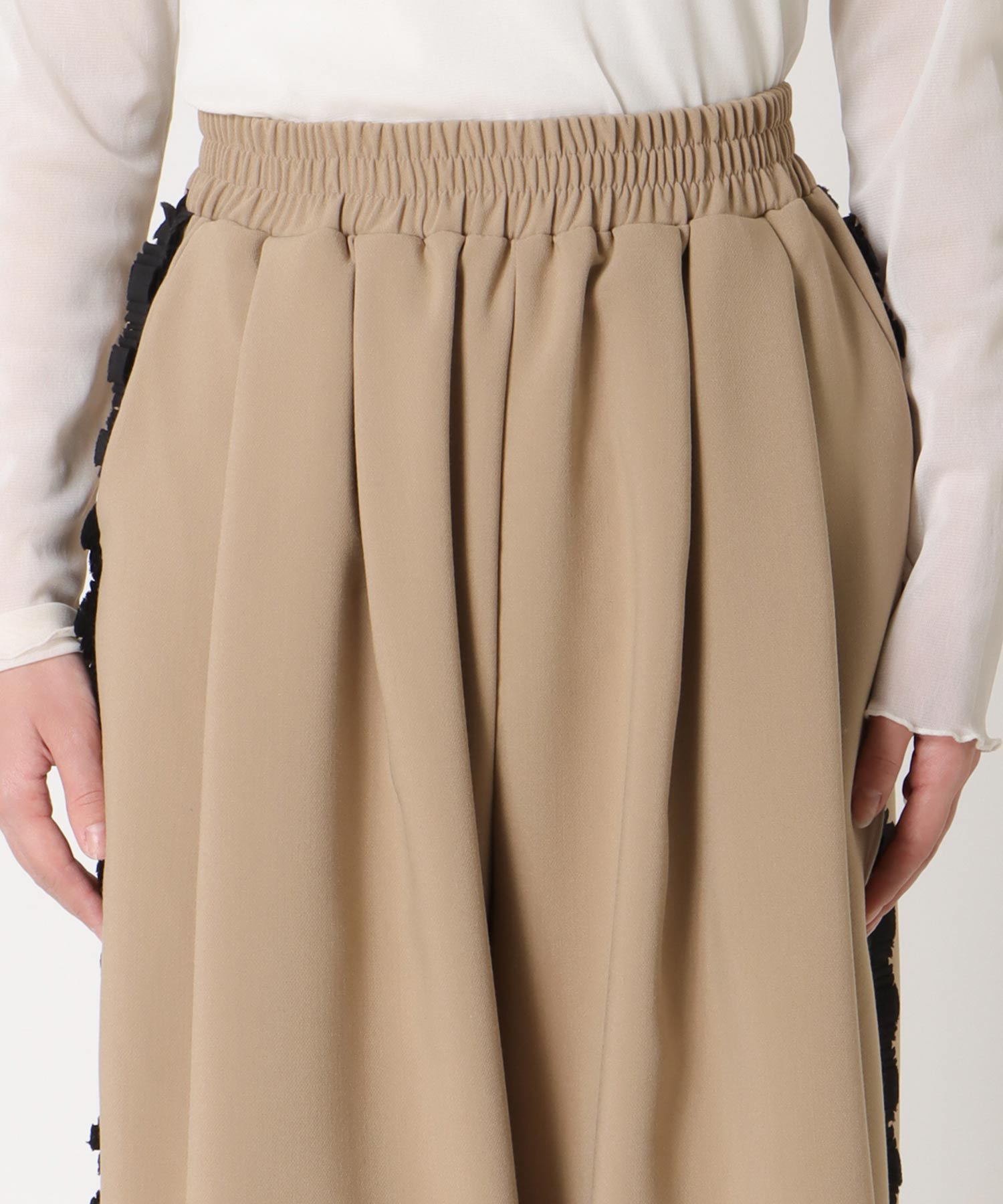 サイドプリーツワイドパンツ