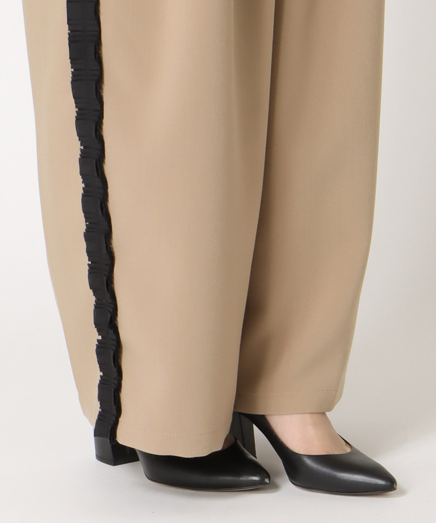 サイドプリーツワイドパンツ