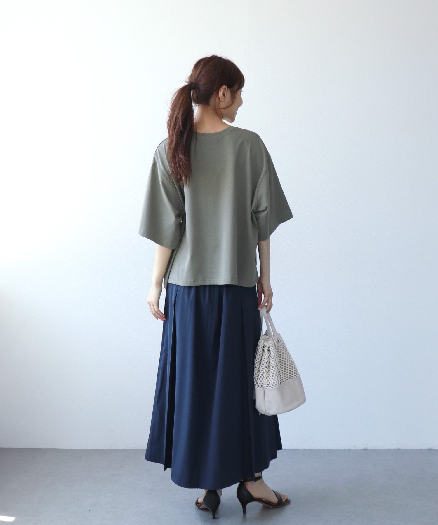 TRANOIワイドTシャツ