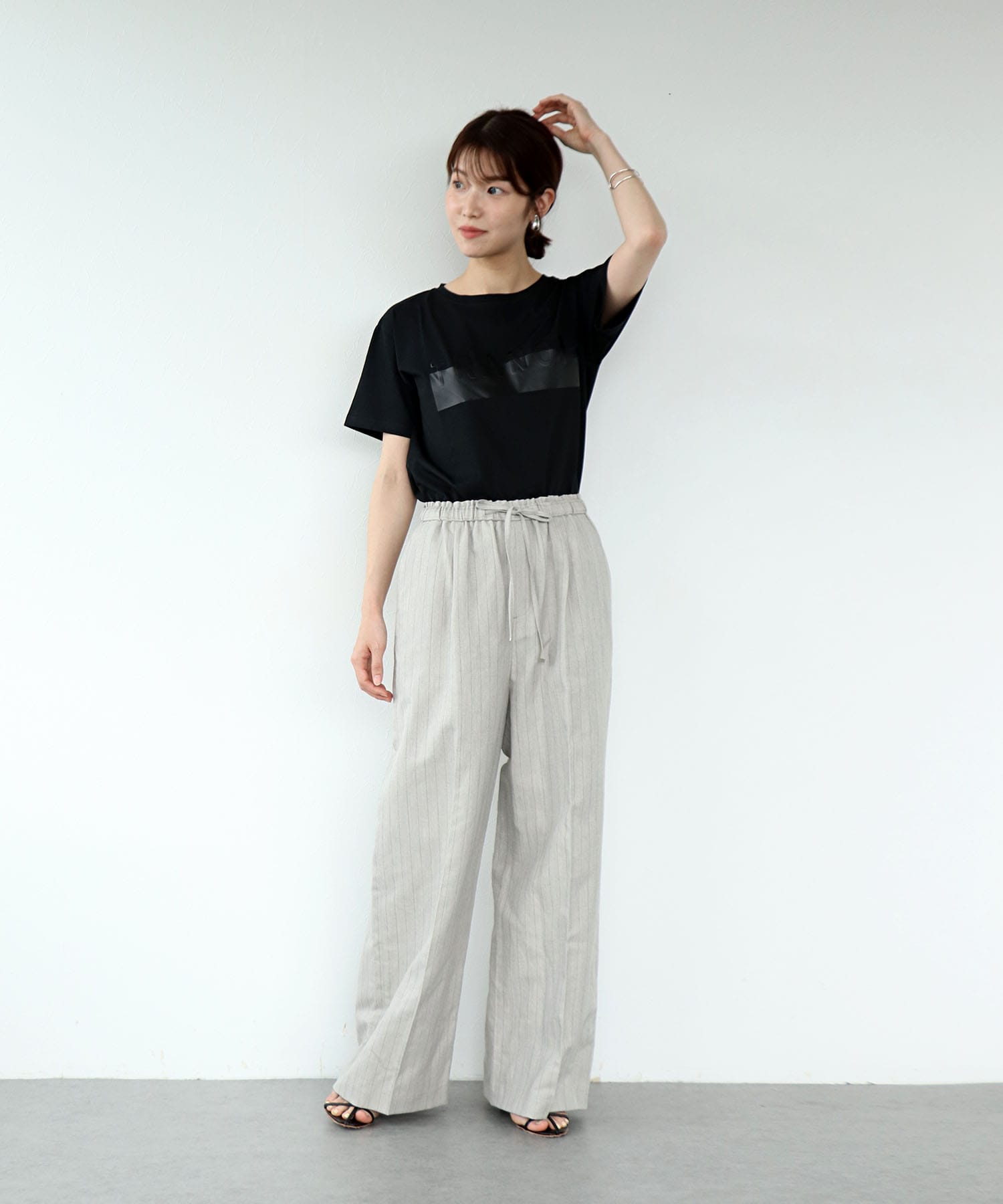 TRANOIプリントTシャツ