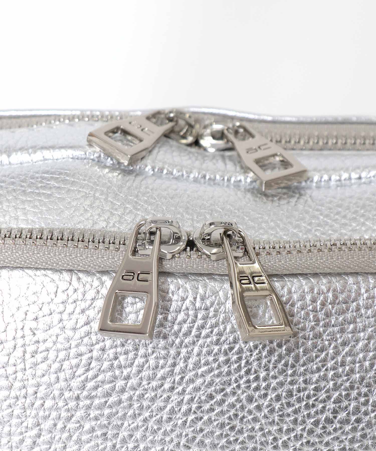 aleather metallic bag【andrea cardone/アンドレアカルドネ】