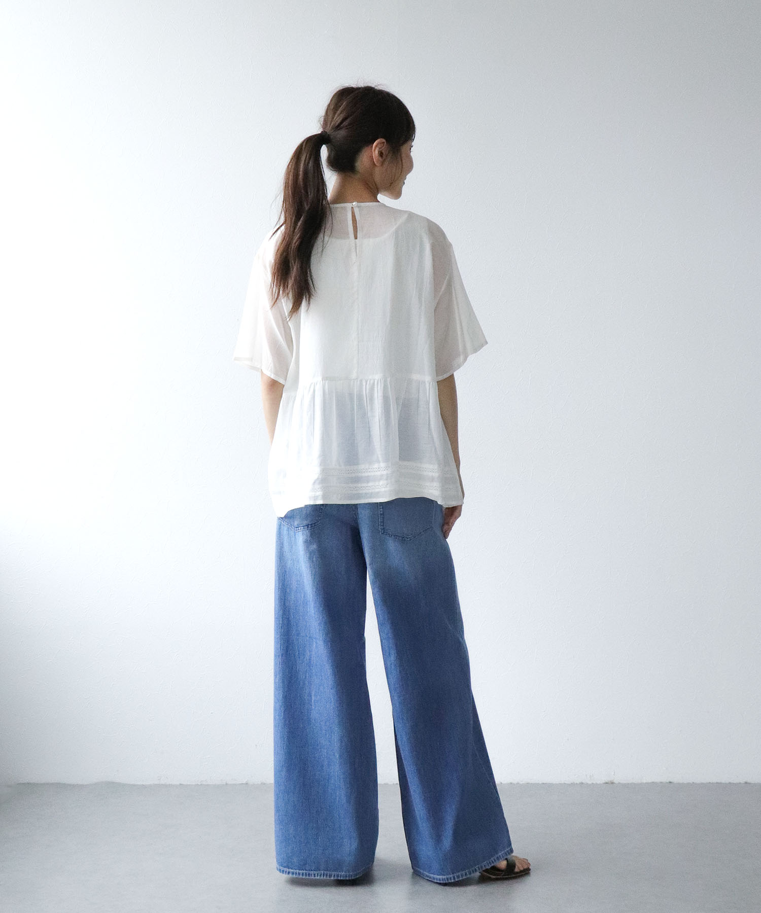 インドボイル刺繍ブラウス