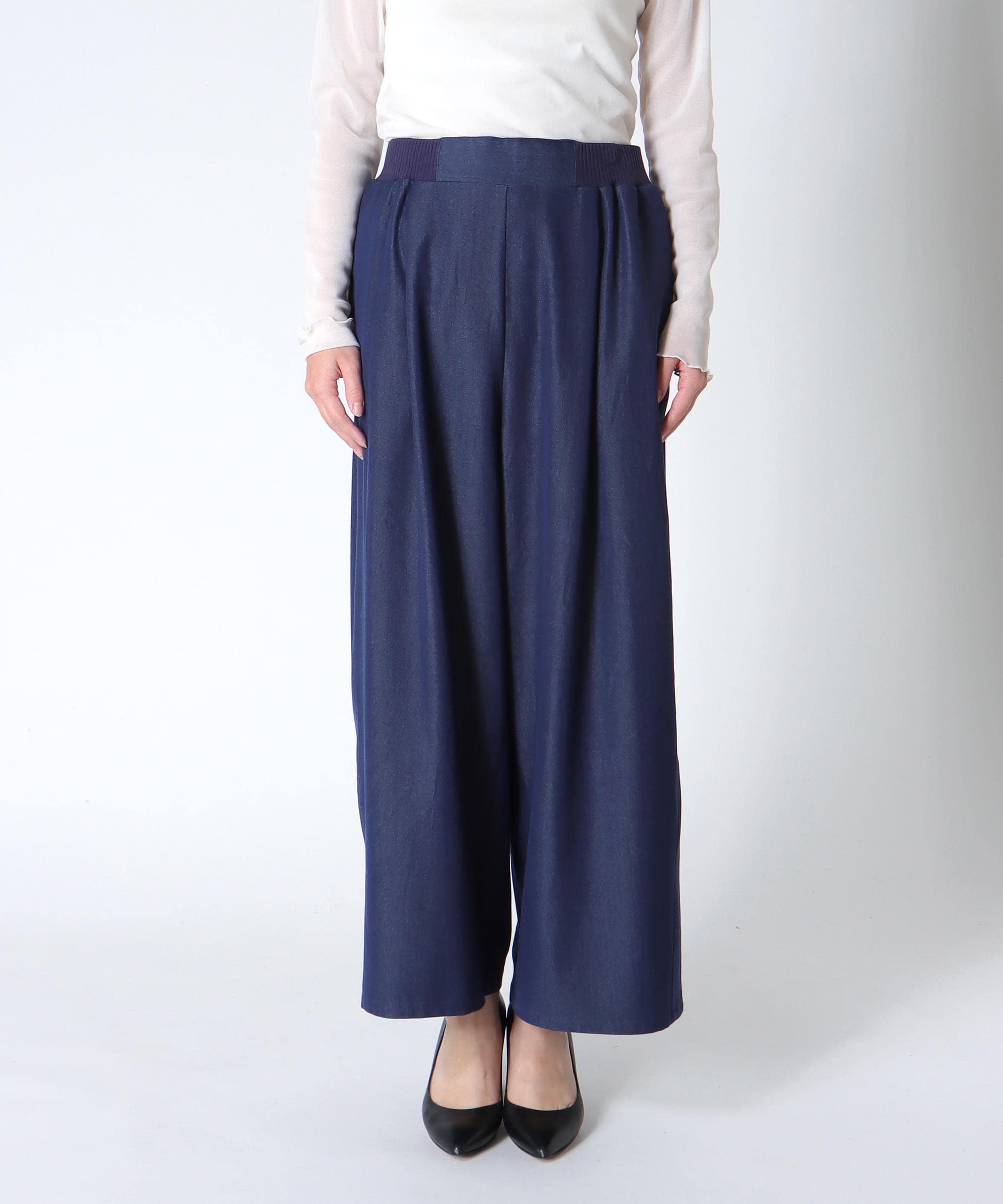 ウエストリブソフトコクーンパンツ