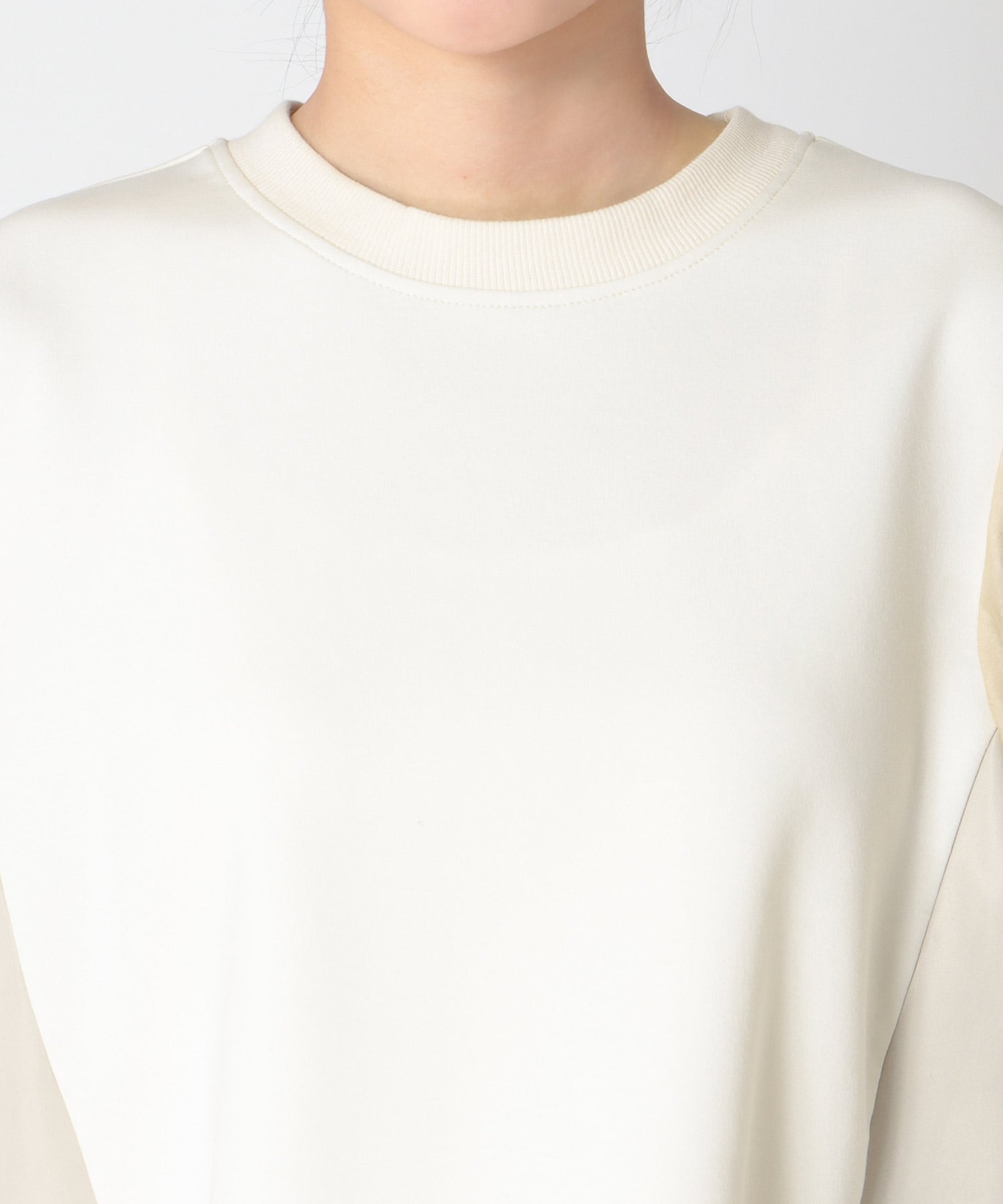 MA-1ライクポンチ異素材トップス