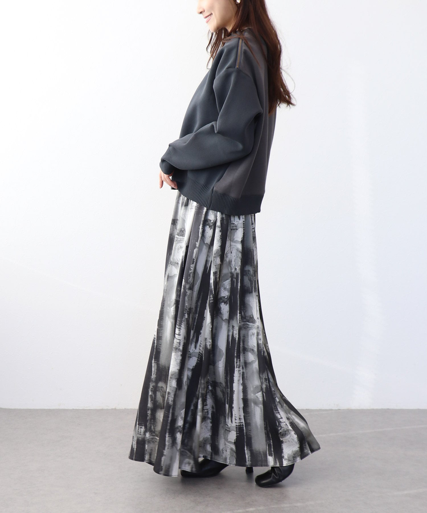 ニットダンボール ドッキングプルオーバー