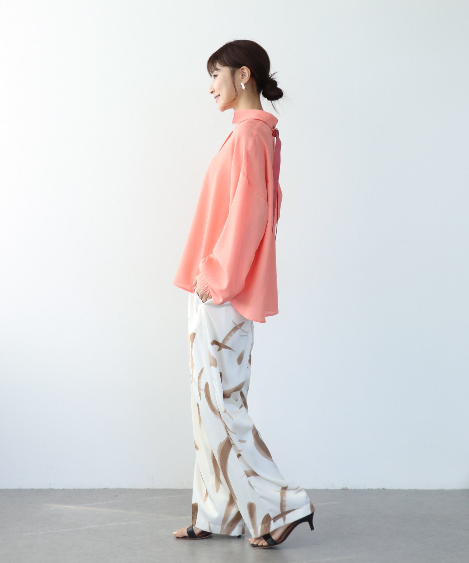 バックテープシャツブラウス