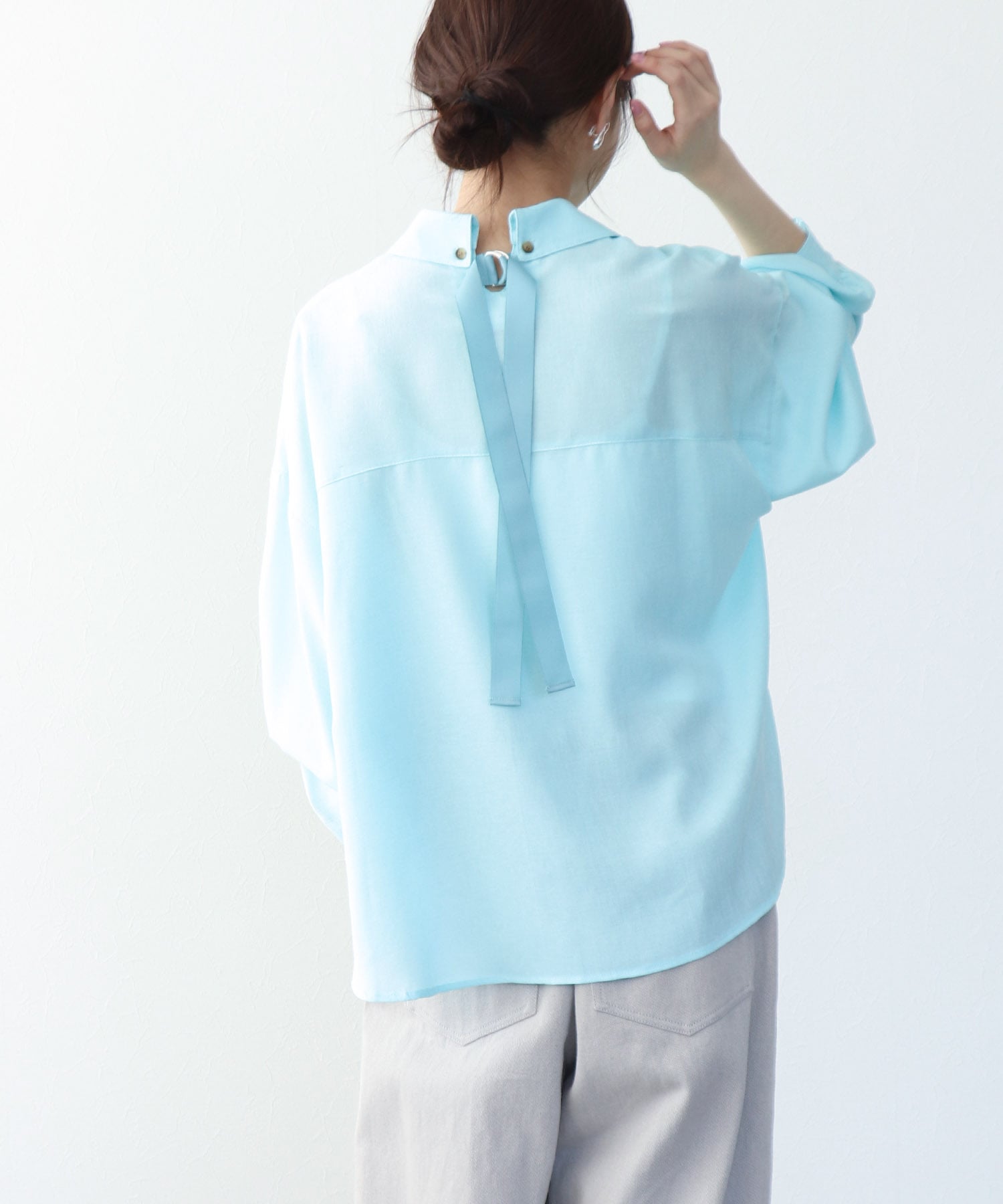 バックテープシャツブラウス