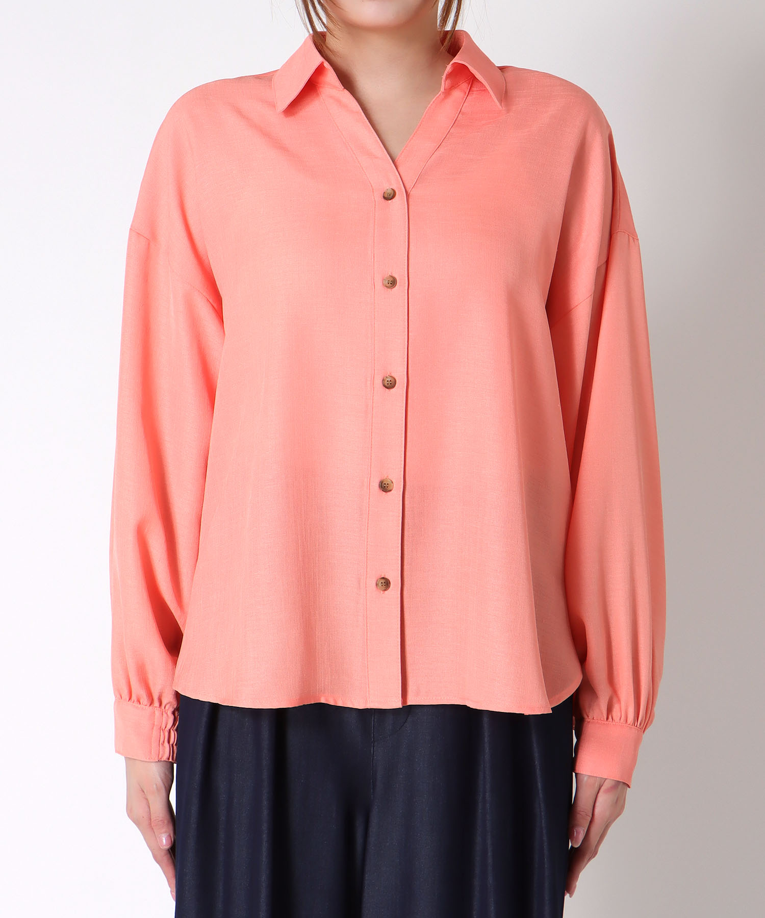 バックテープシャツブラウス