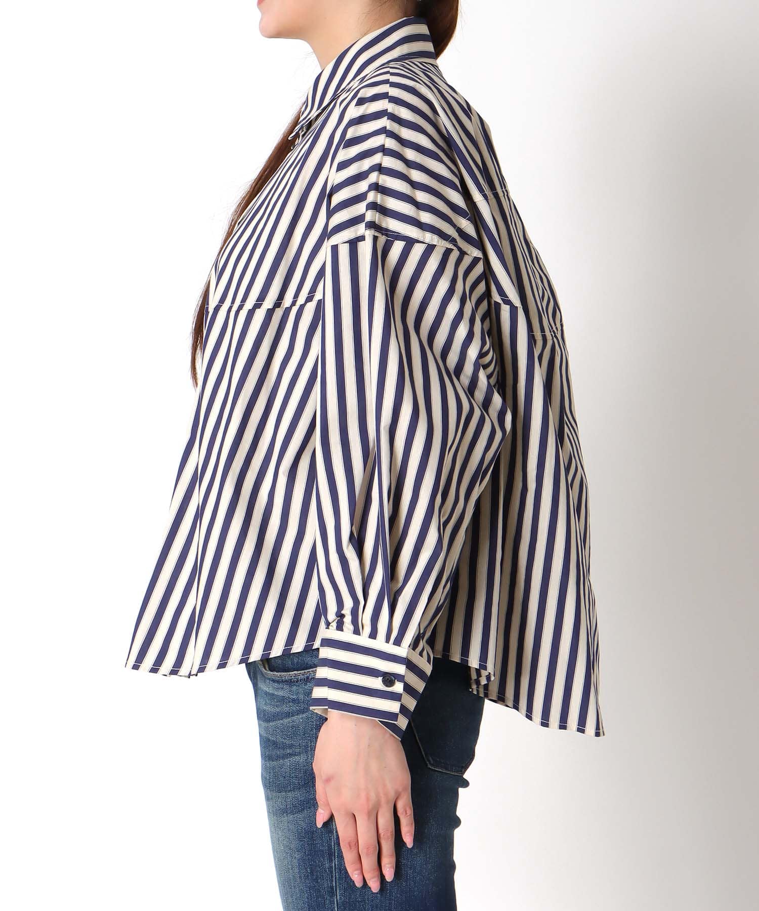 ストライプシャツ