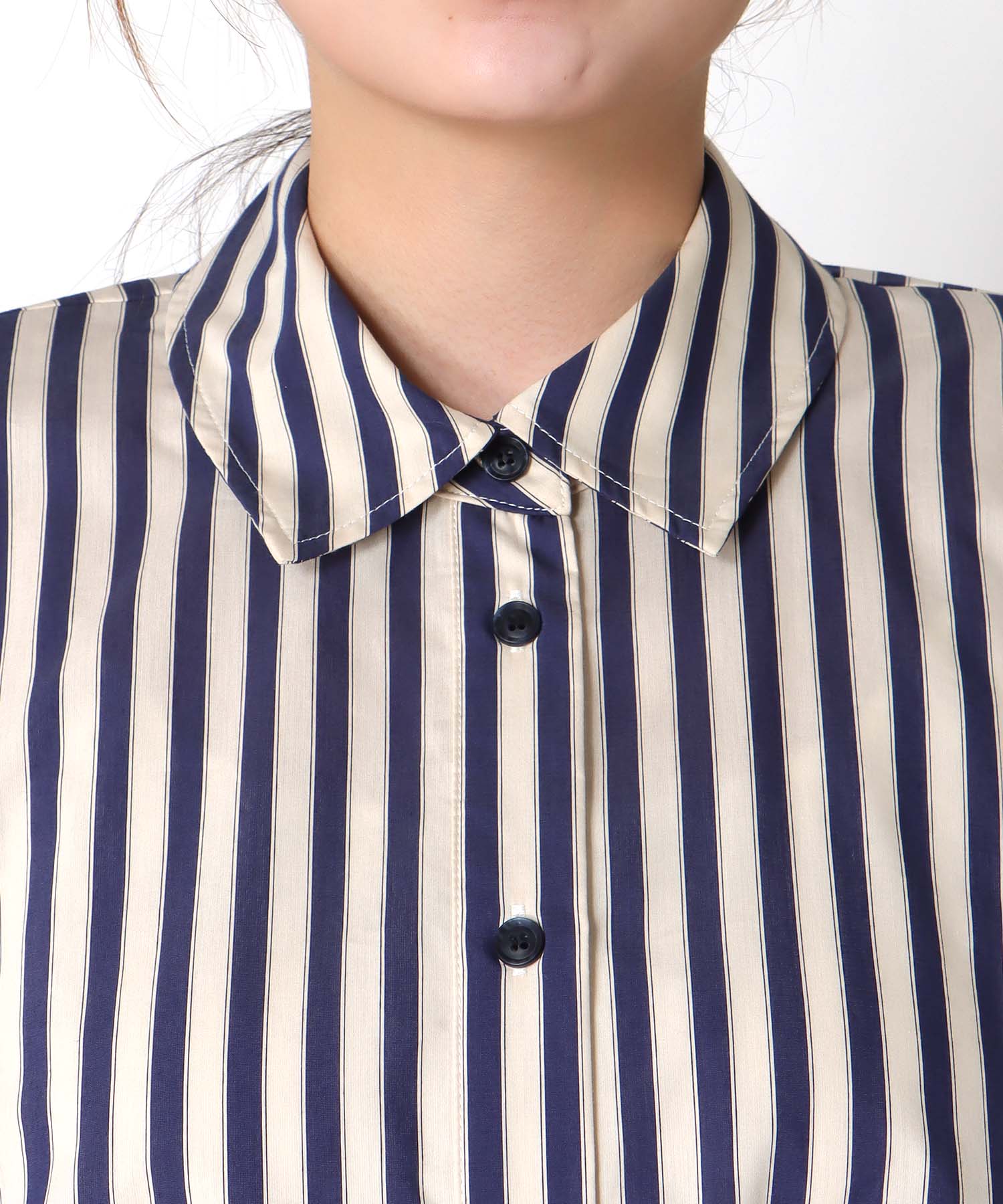 ストライプシャツ